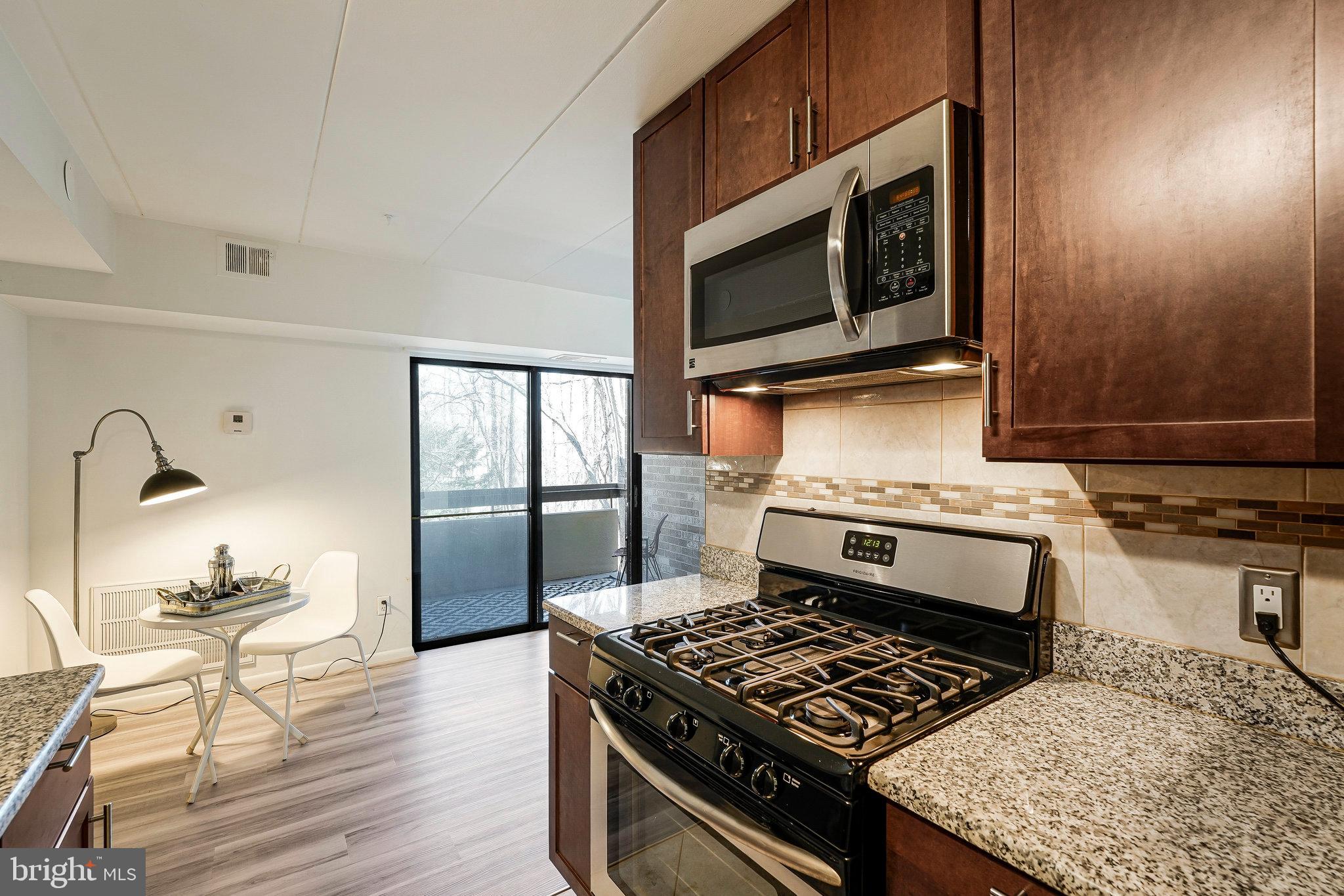 GLENVALE CONDO - Residential