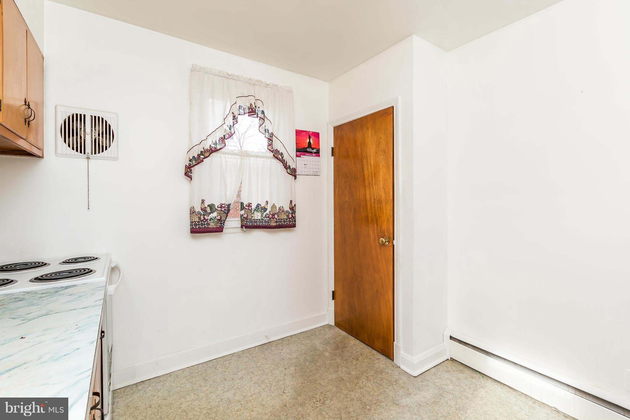 HILLENDALE PARK - Residential