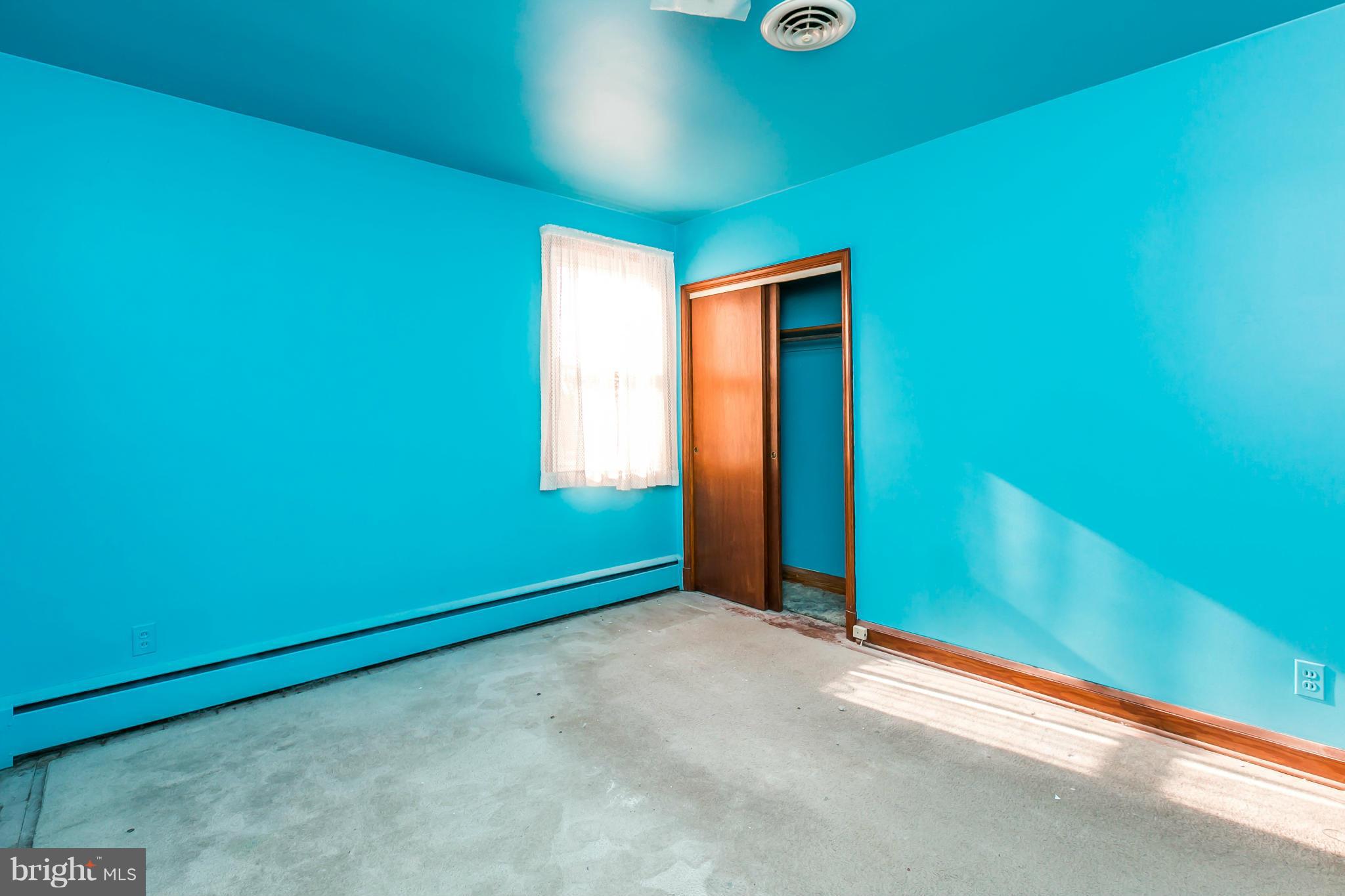 HILLENDALE PARK - Residential