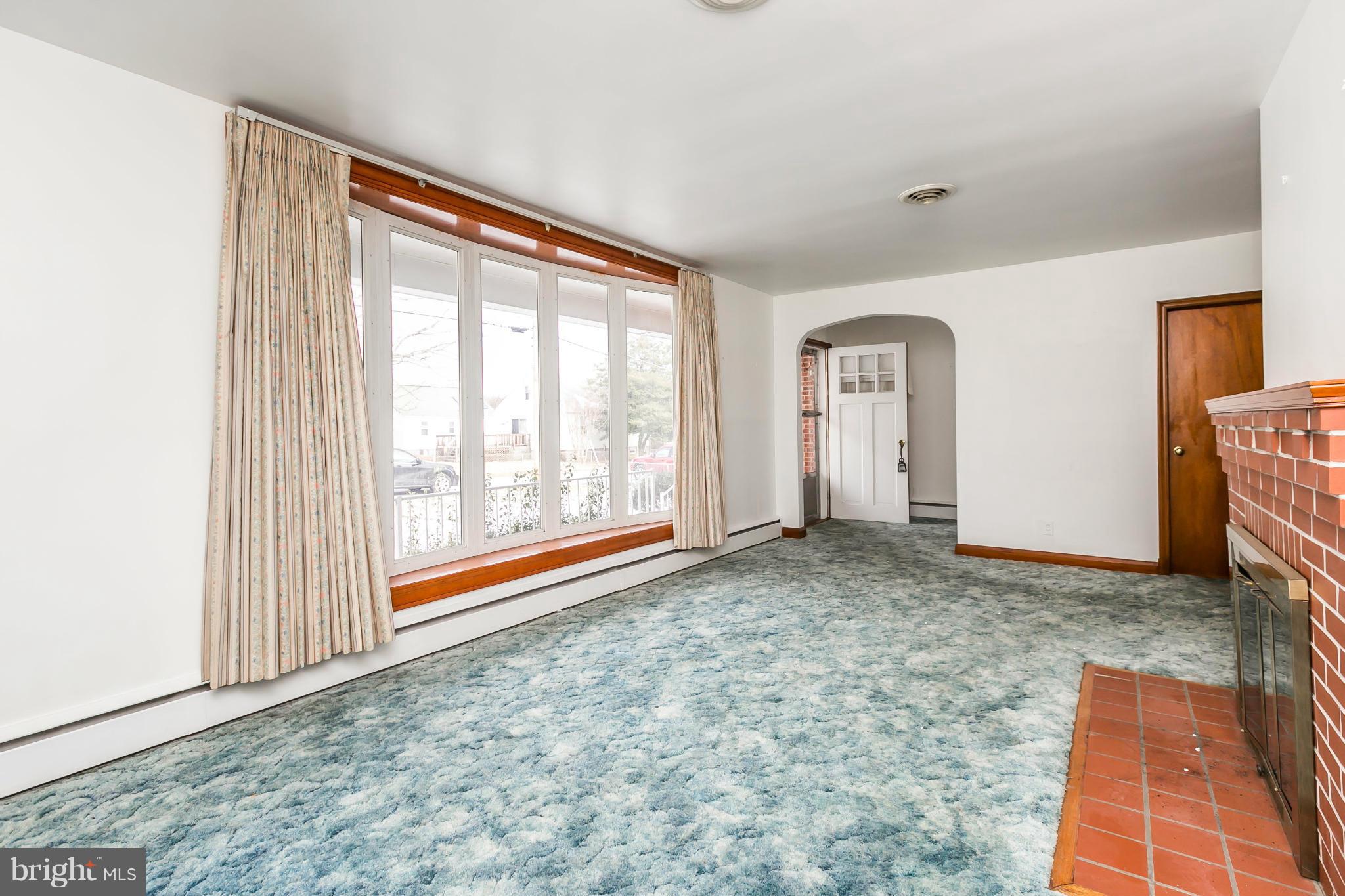 HILLENDALE PARK - Residential