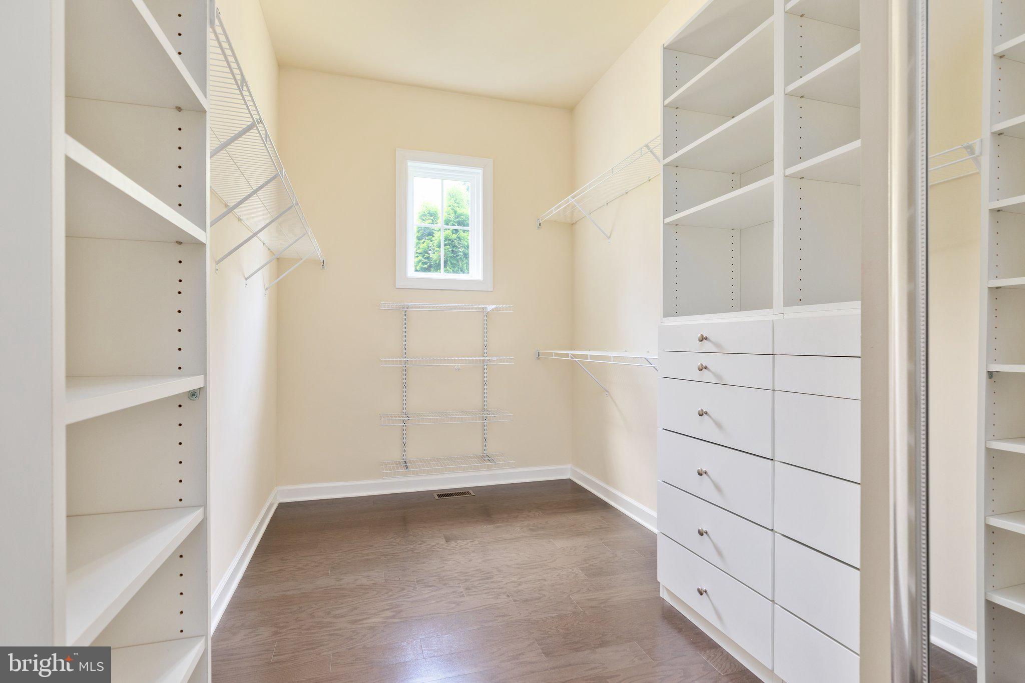 WILLOWSFORD - Residential