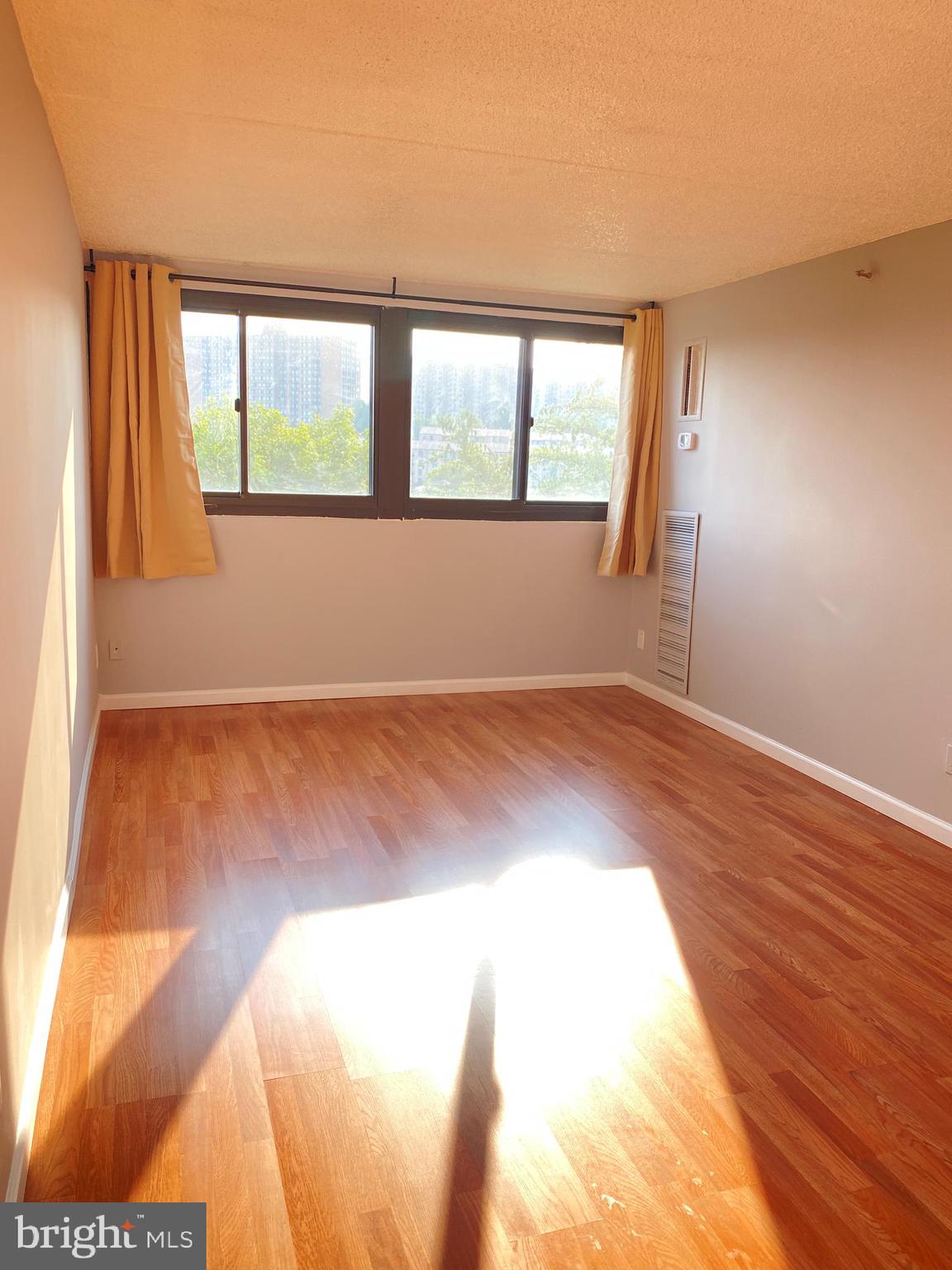 HIGHPOINTE - Residential Lease