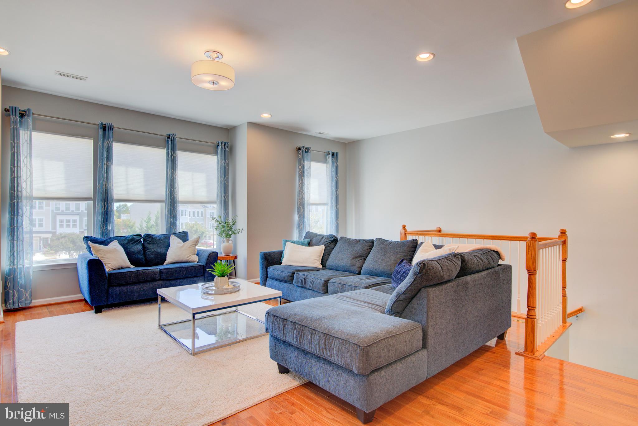 42287 JESSICA FARM TERRACE