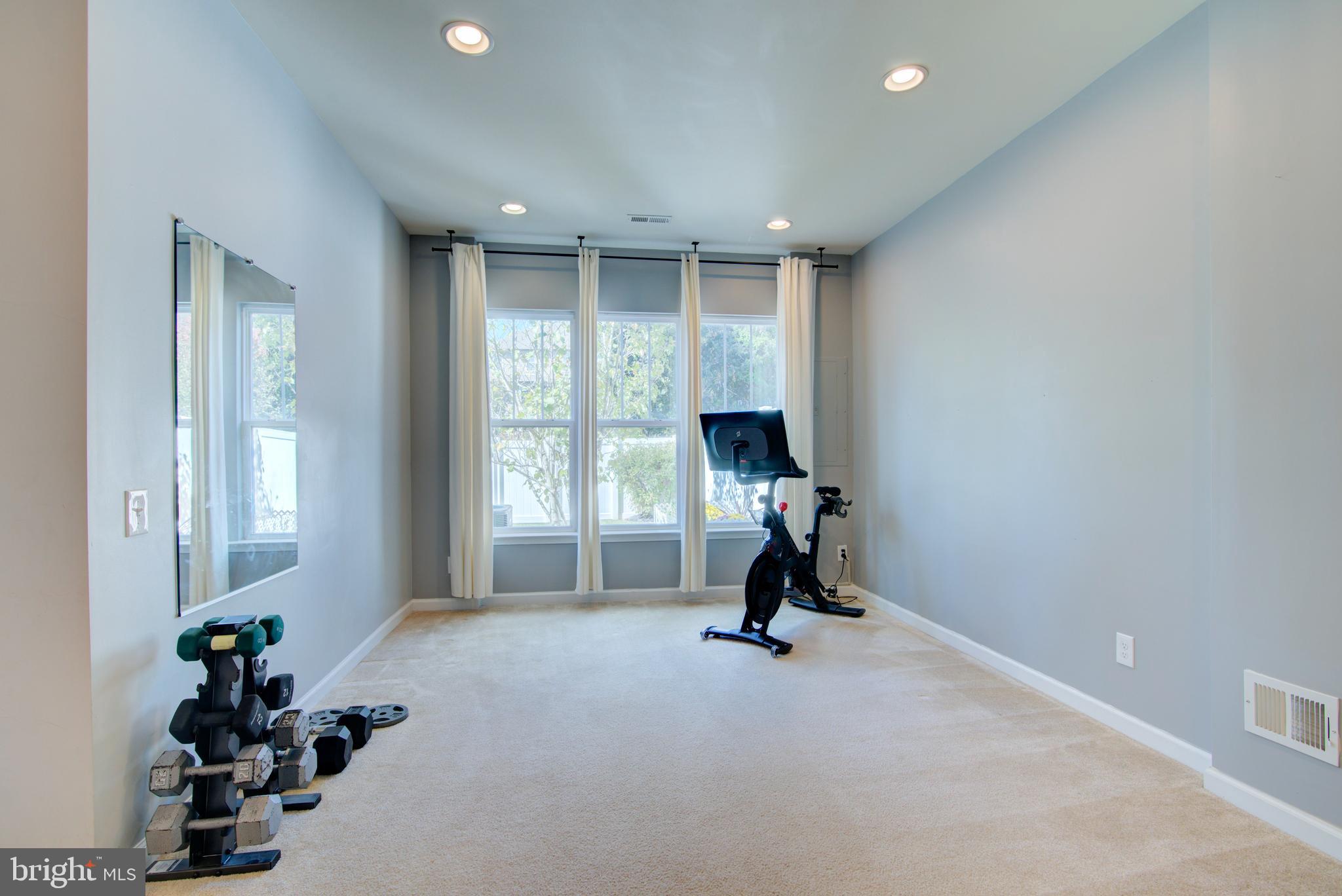 BRAMBLETON - Residential