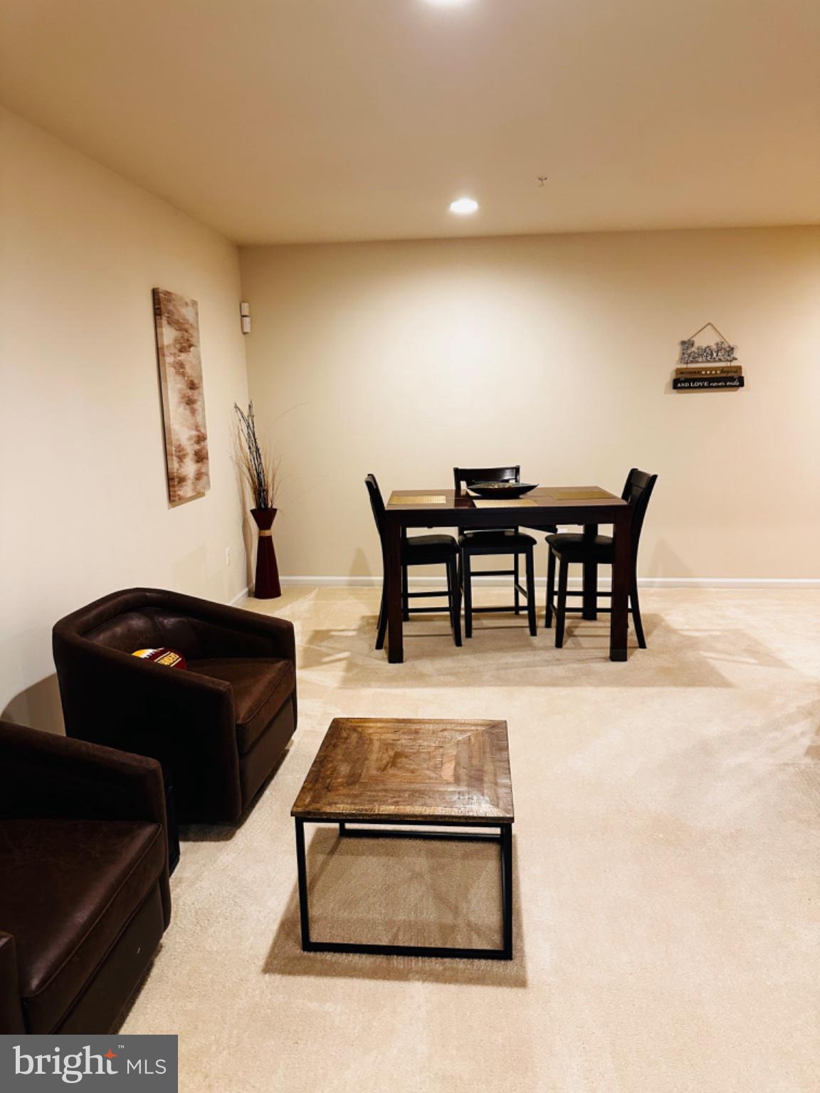 ASHLEIGH - Residential