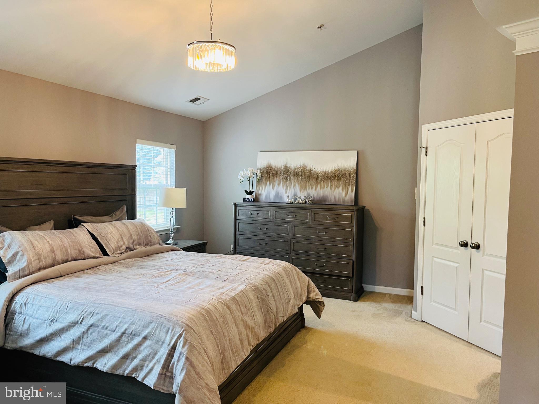 ASHLEIGH - Residential