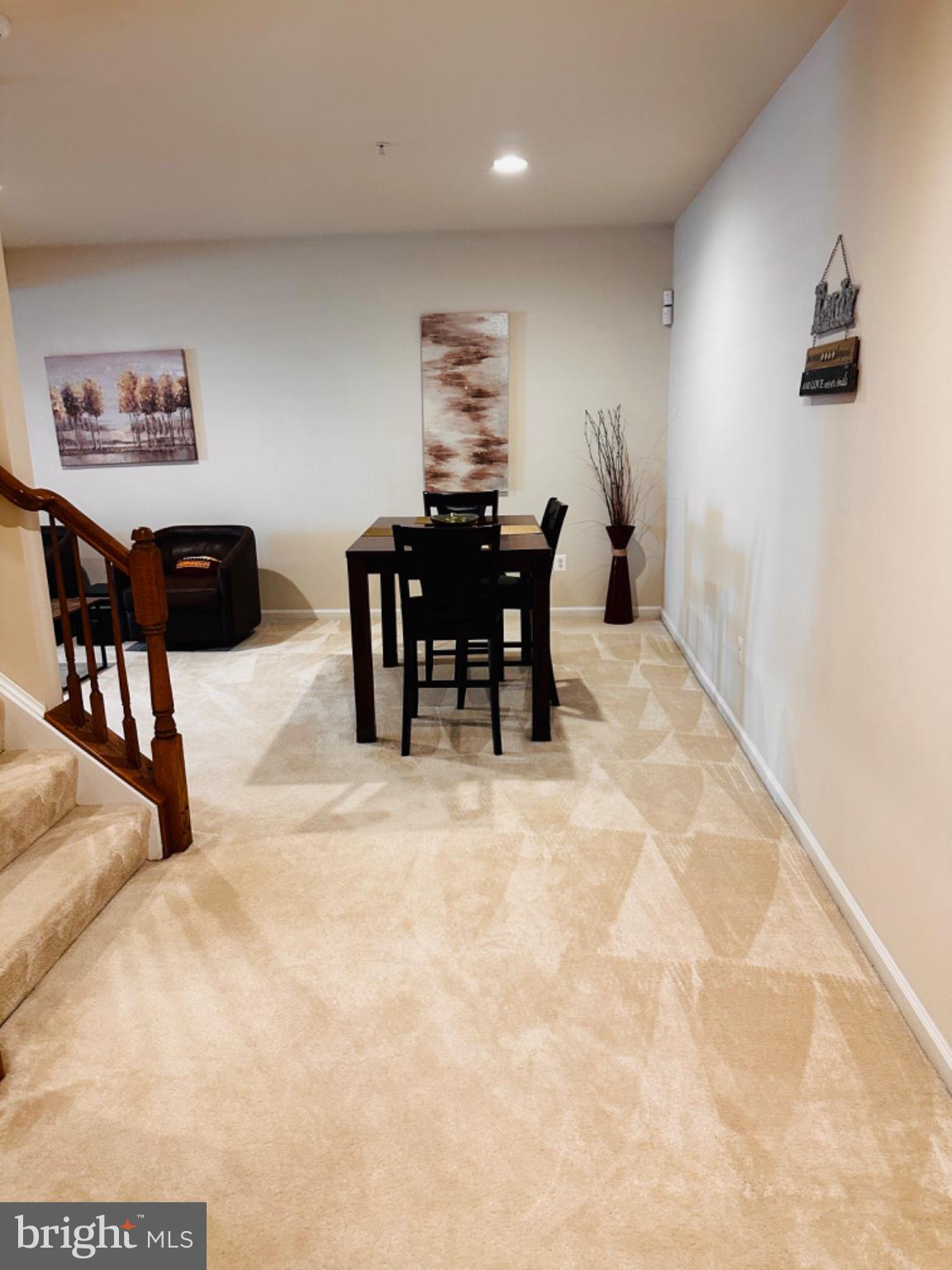 ASHLEIGH - Residential