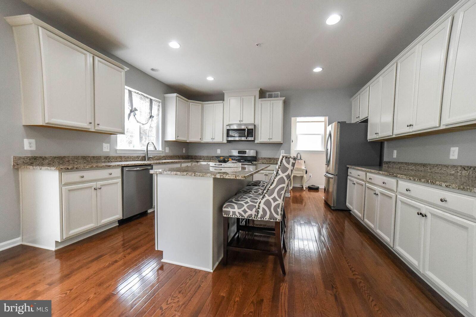 WOODLAND PARK - Residential