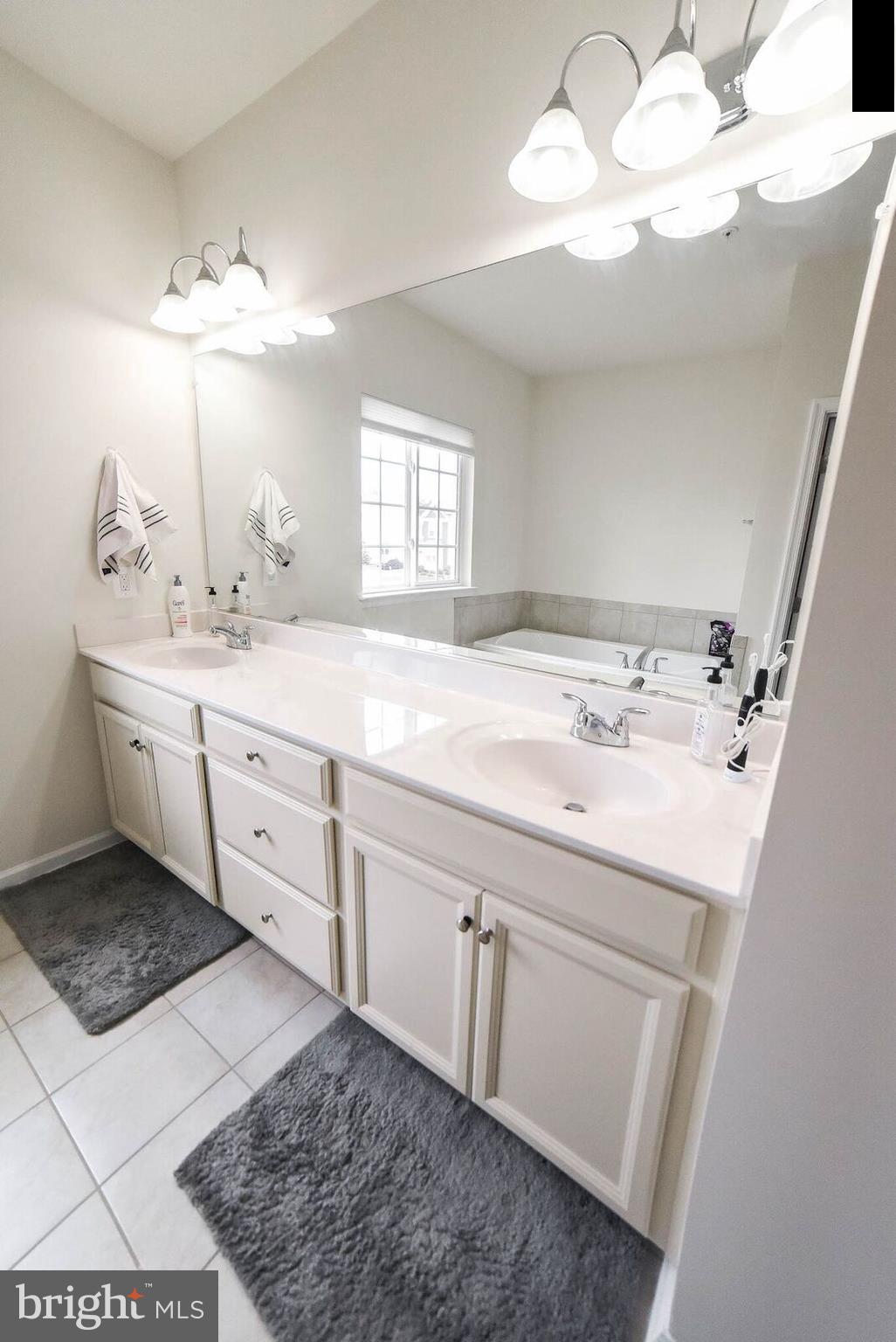 WOODLAND PARK - Residential