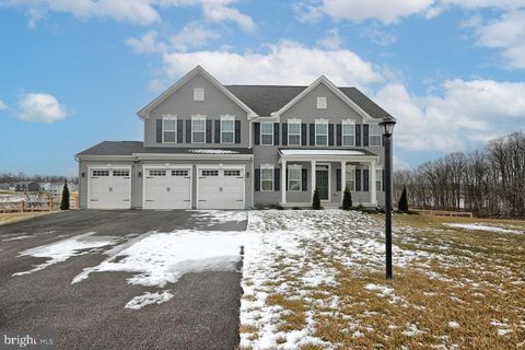 216 TYLER DRIVE HANOVER PA 17331
