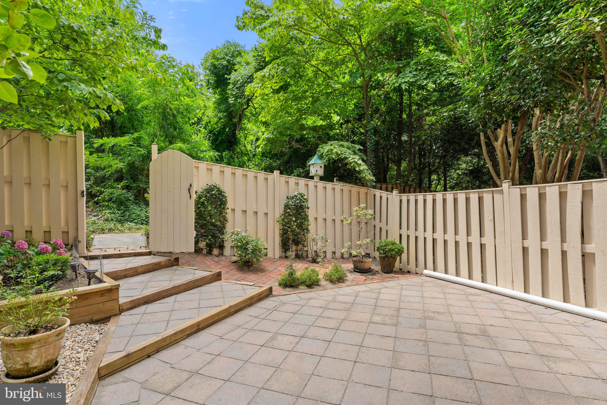 ASPEN GROVE - Residential