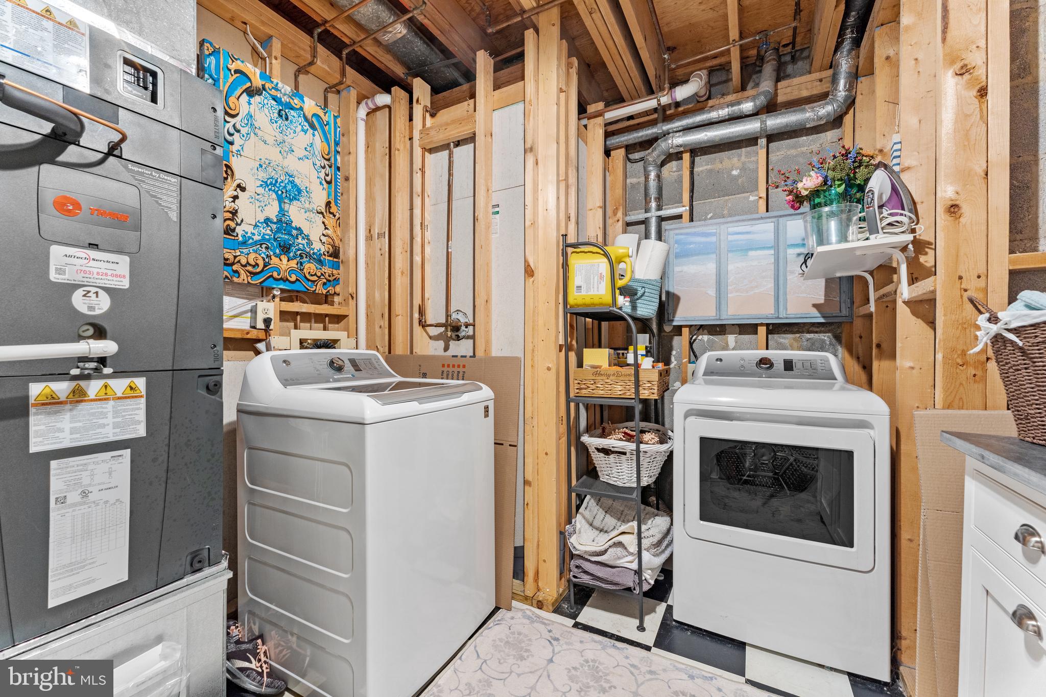 ASPEN GROVE - Residential