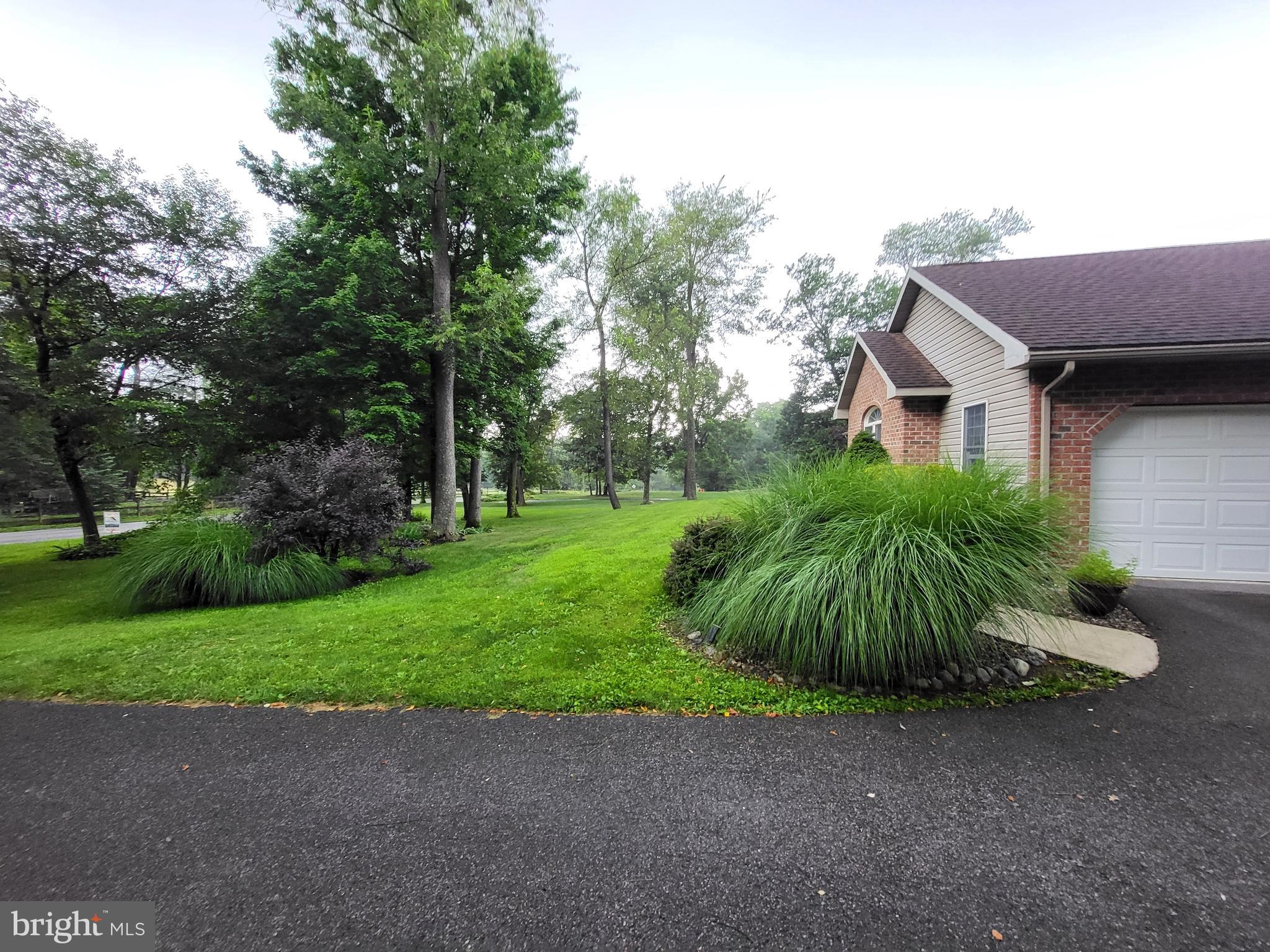 212 WALNUT DALE ROAD