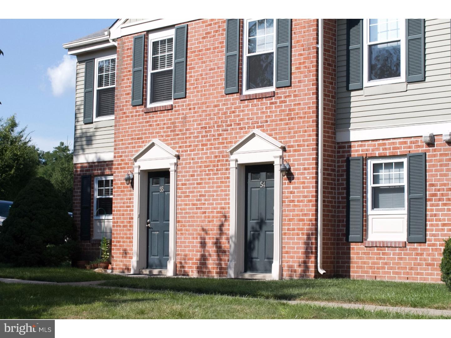 OXFORD OF BLUE BELL - Residential