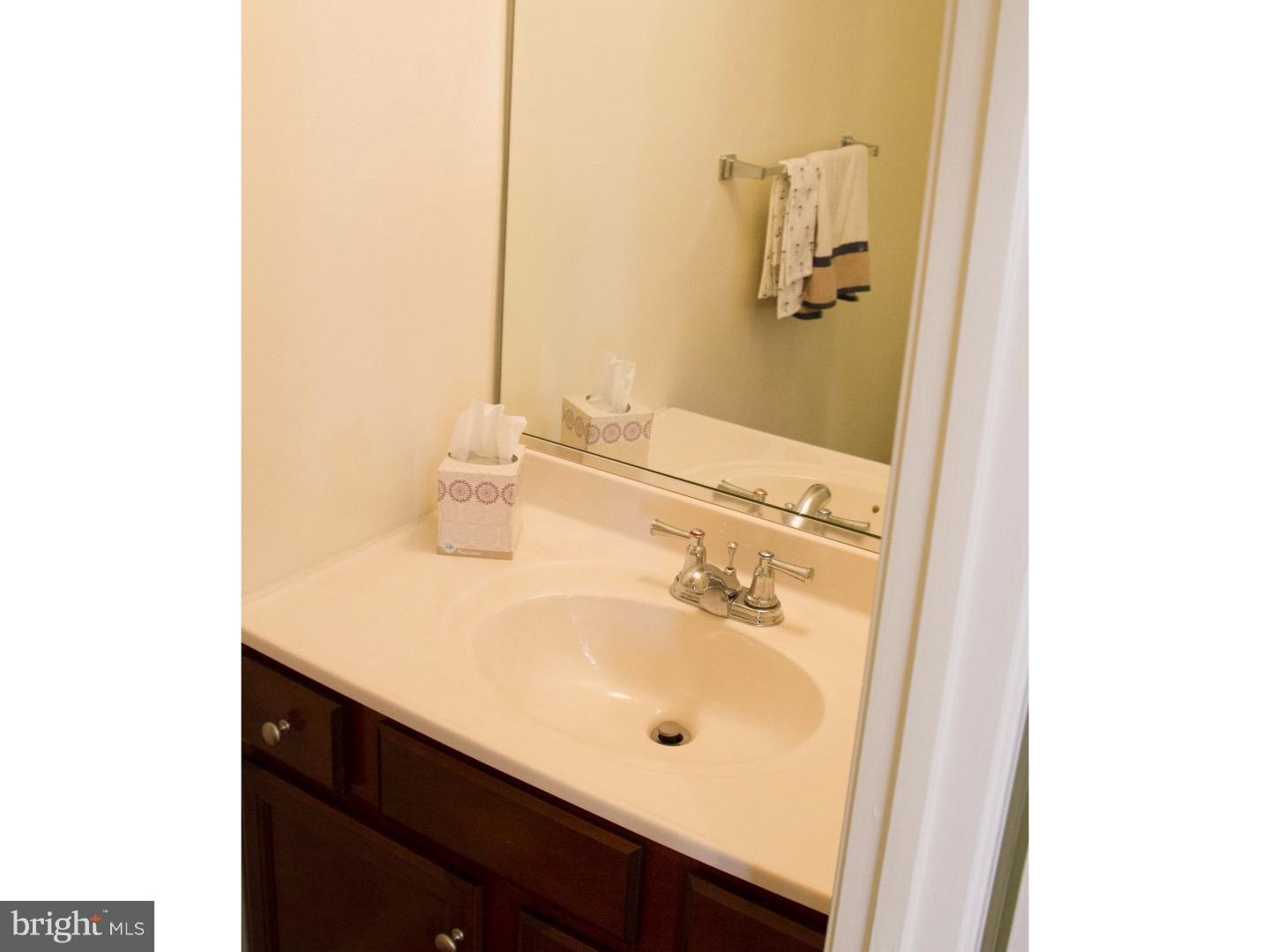 OXFORD OF BLUE BELL - Residential