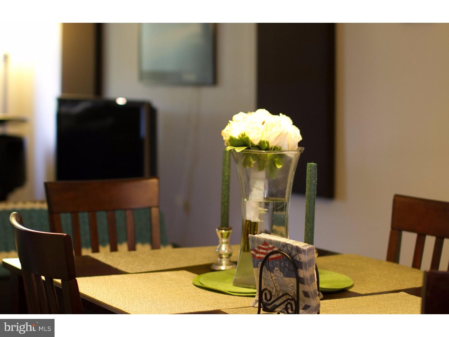 OXFORD OF BLUE BELL - Residential