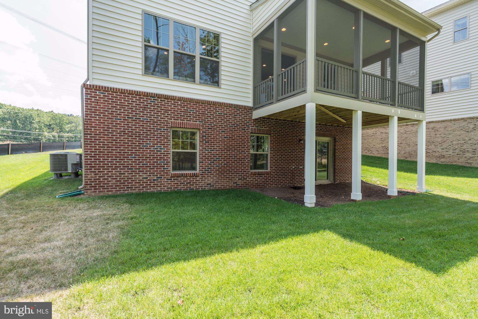 BRAMBLETON - Residential