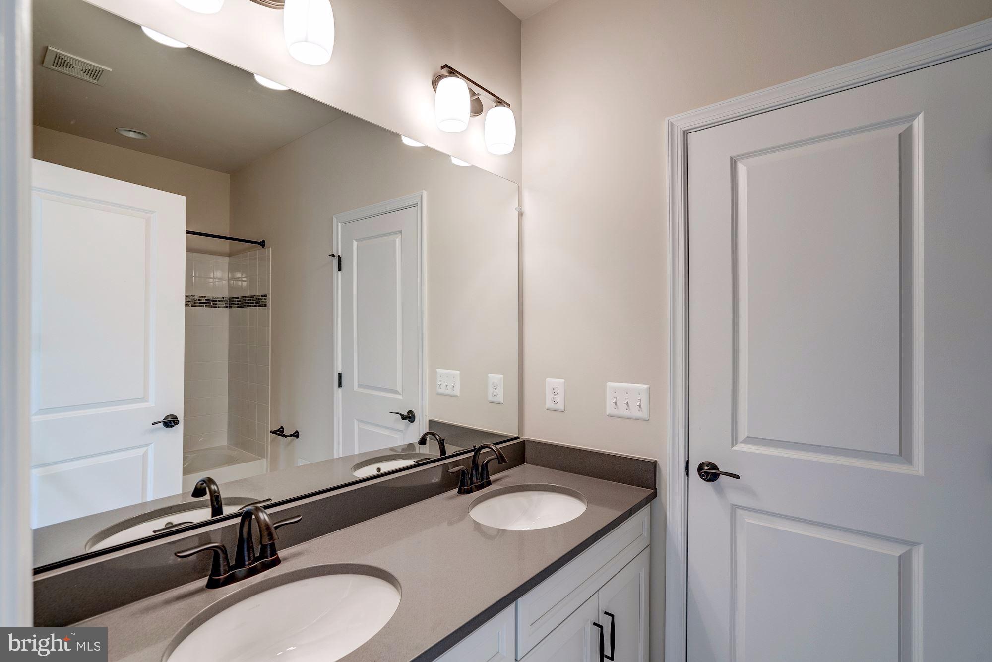 BRAMBLETON - Residential