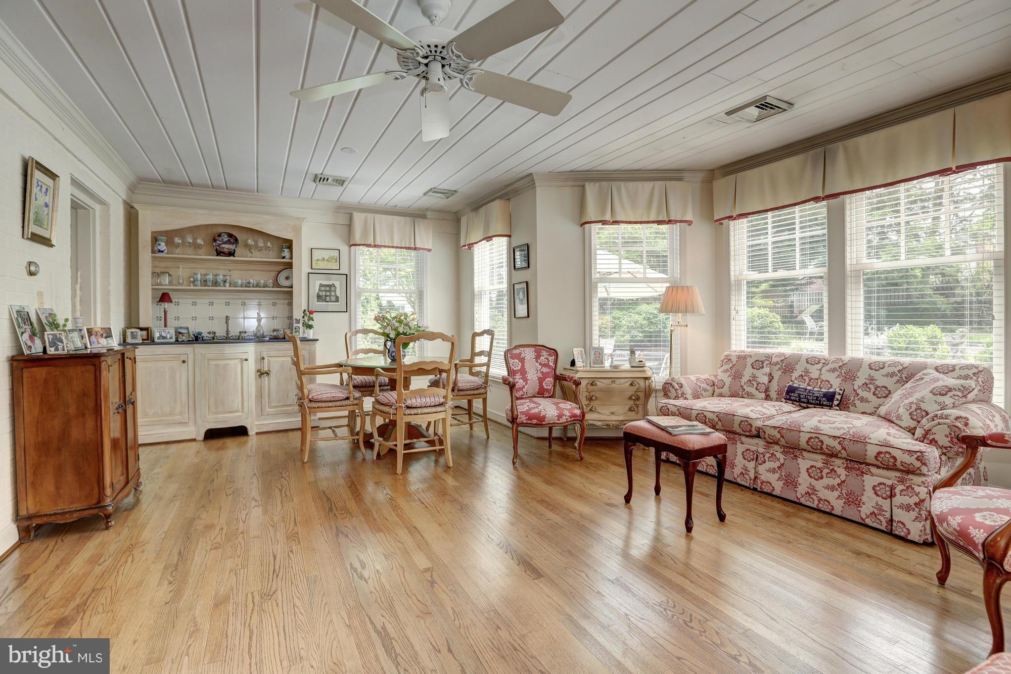 CHEVY CHASE - Residential