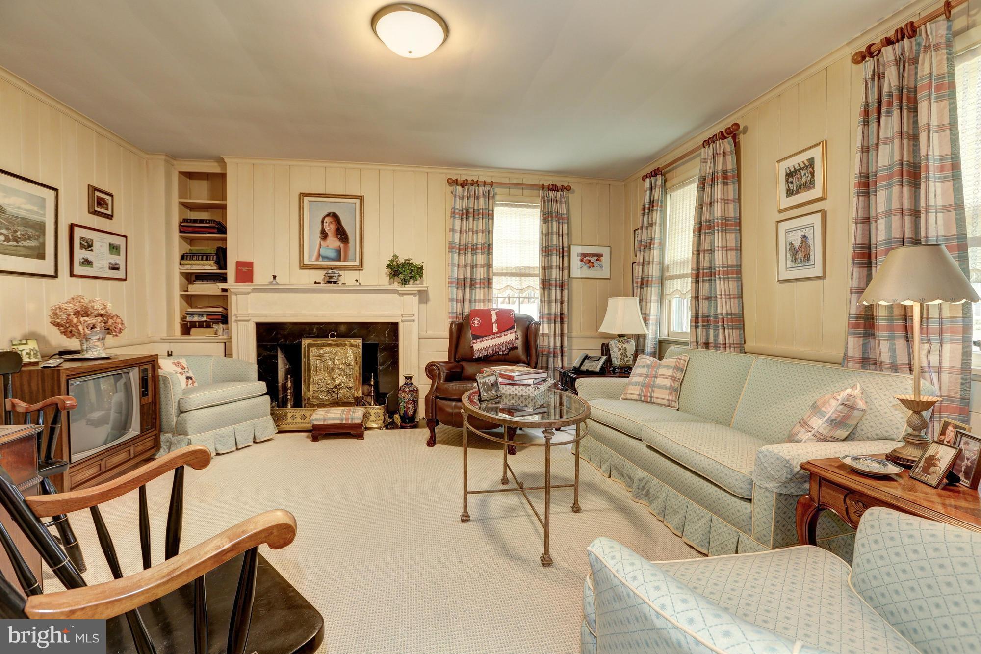 CHEVY CHASE - Residential