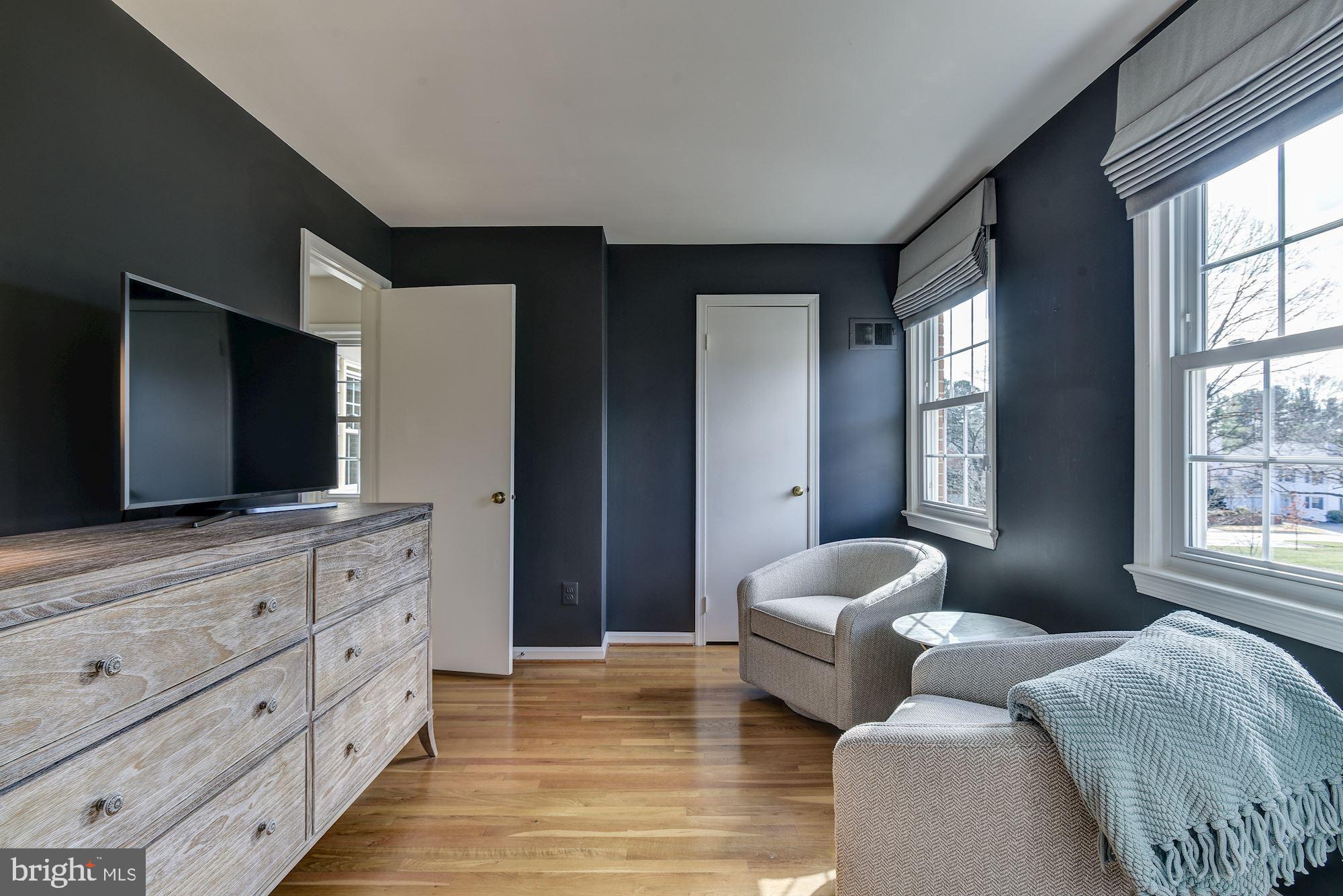 EAST GATE OF POTOMAC - Residential