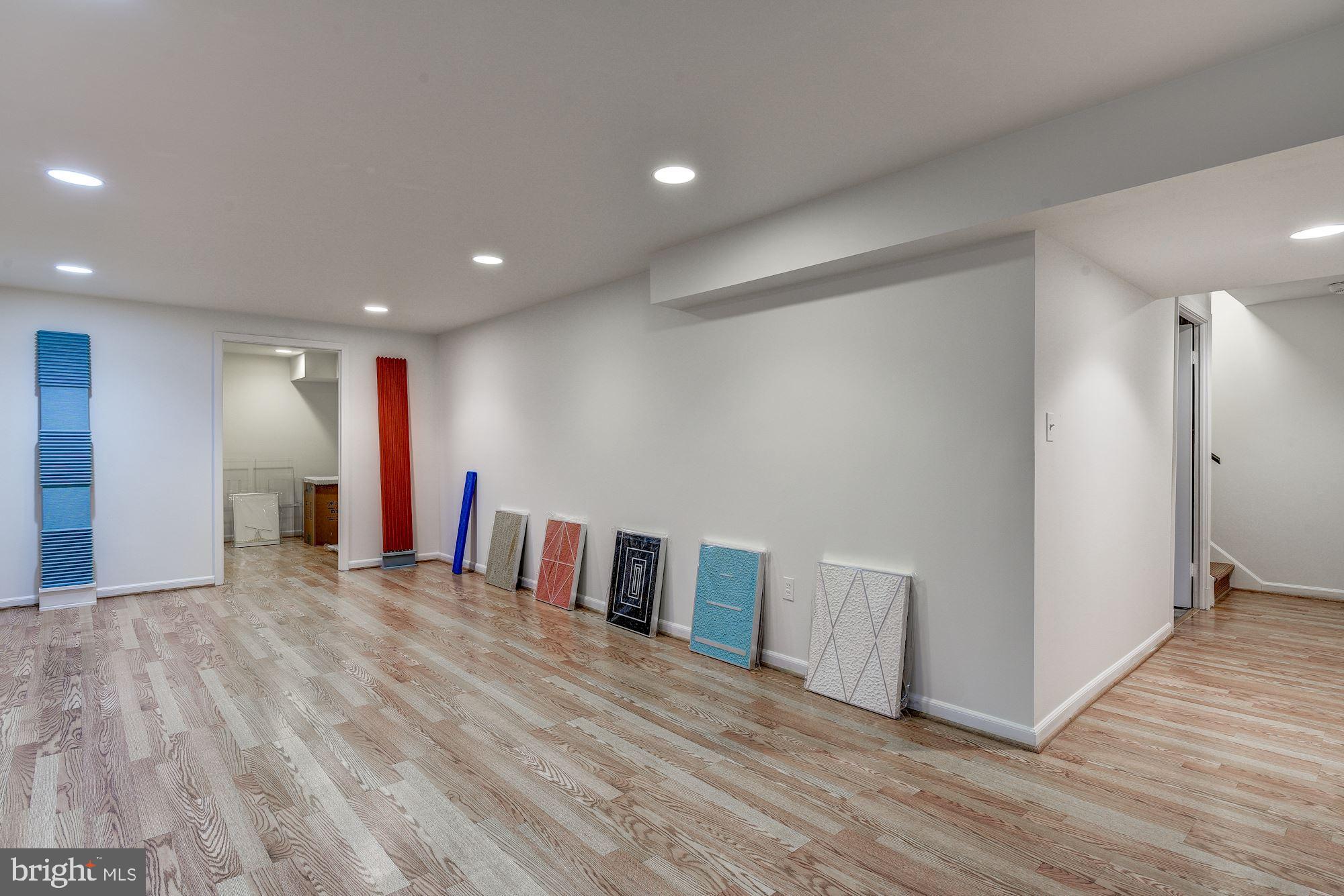 EAST GATE OF POTOMAC - Residential