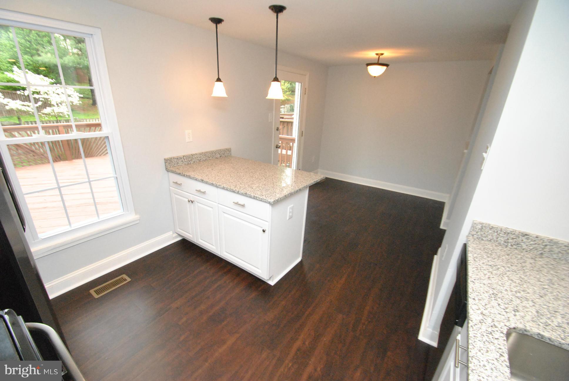 CONSTANT FRIENDSHIP - Residential