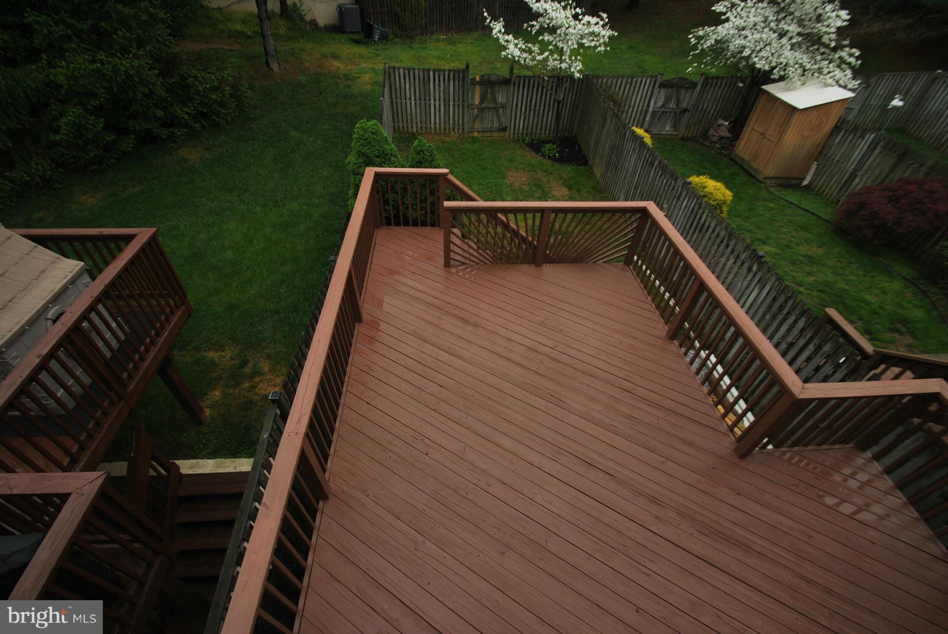 CONSTANT FRIENDSHIP - Residential