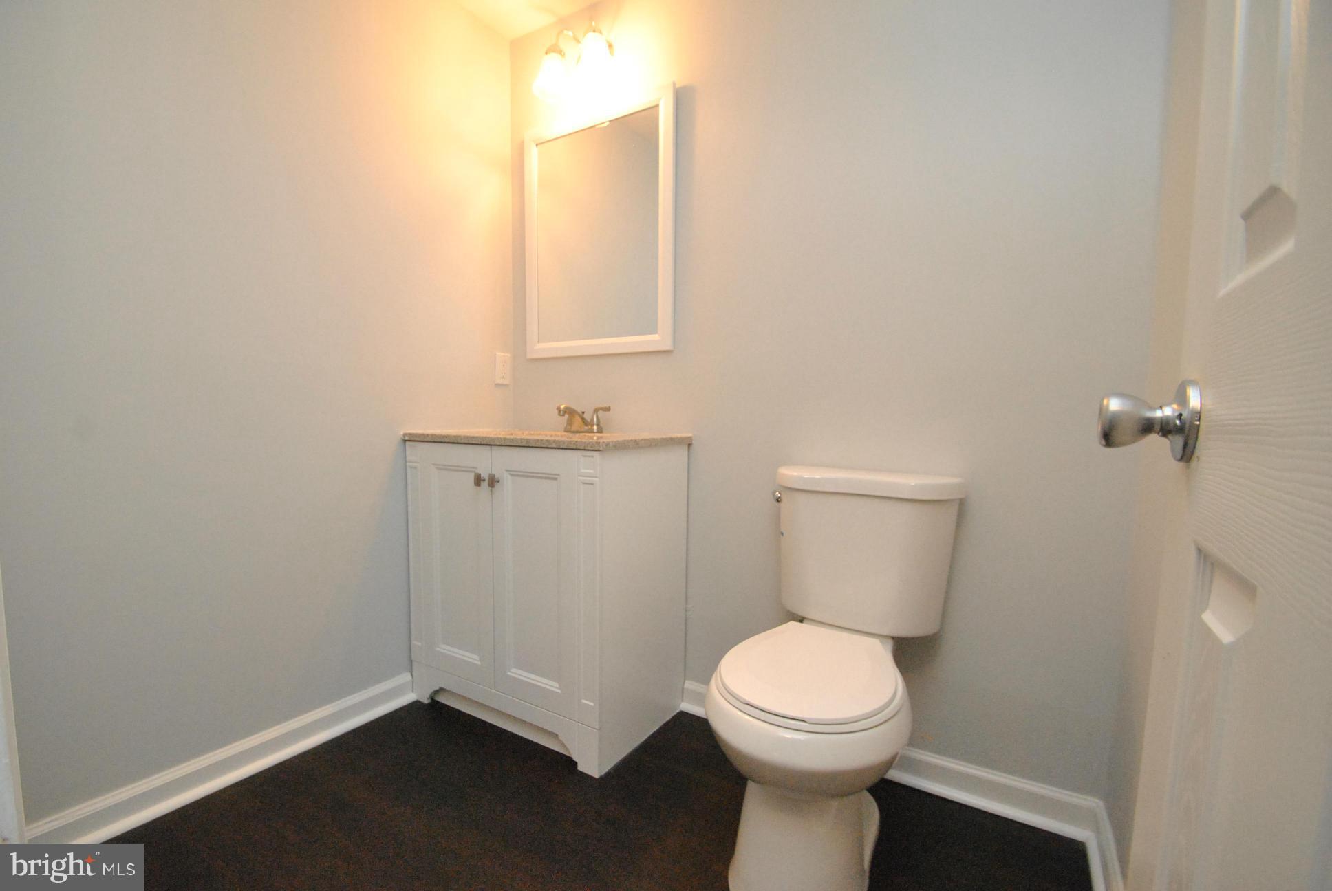 CONSTANT FRIENDSHIP - Residential