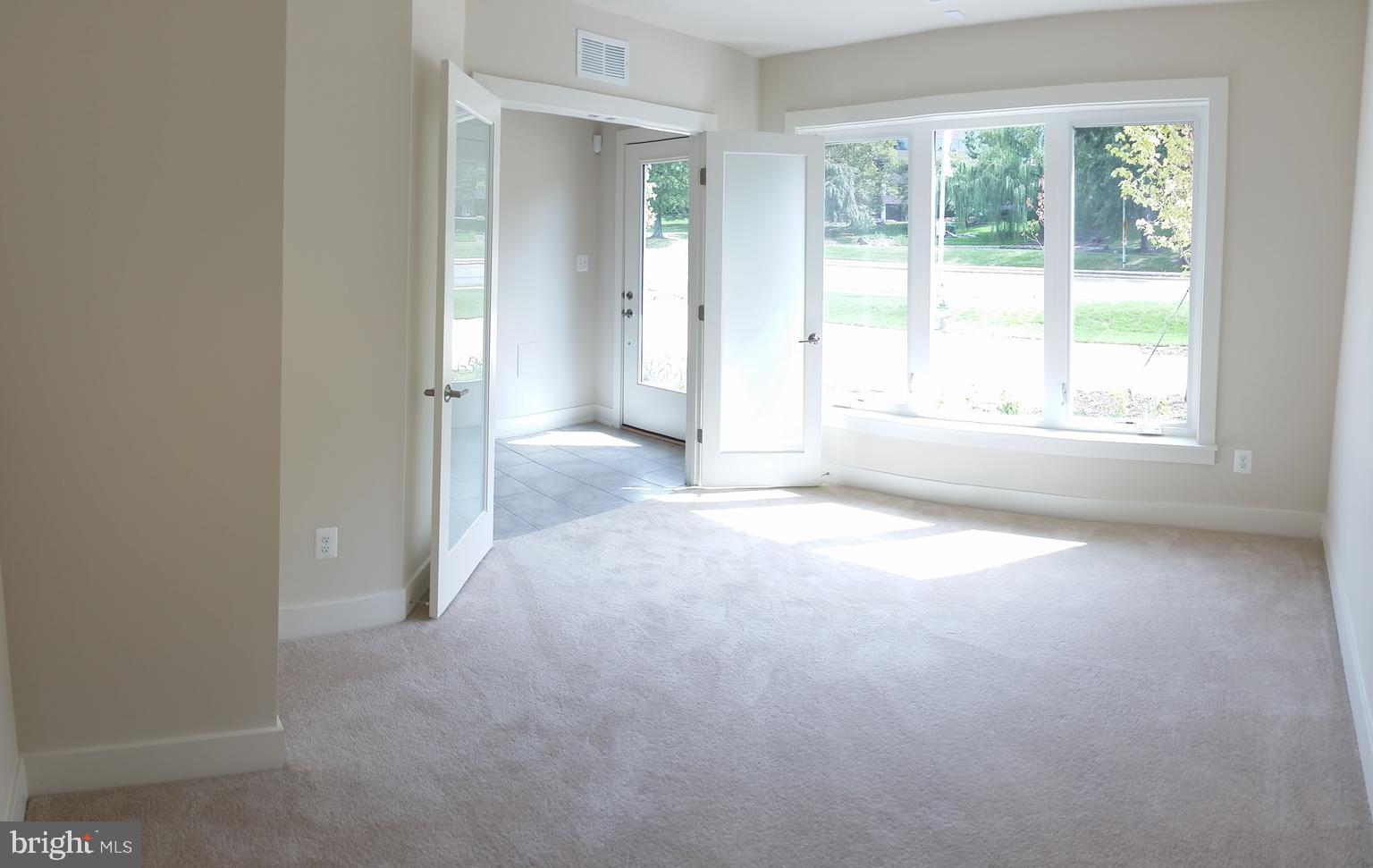 6583 ROCK SPRING