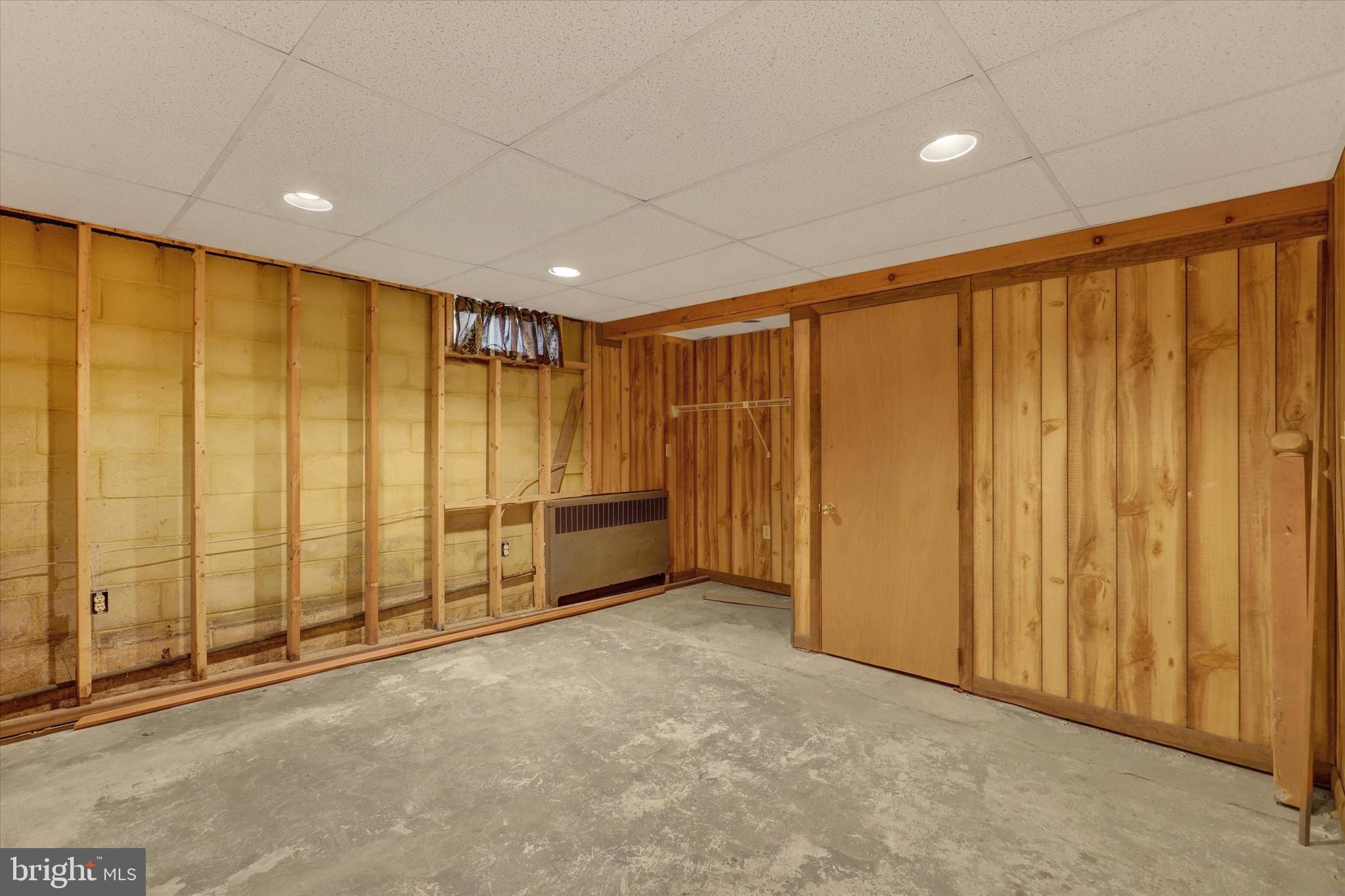 SHIPPENSBURG WEST END - Residential