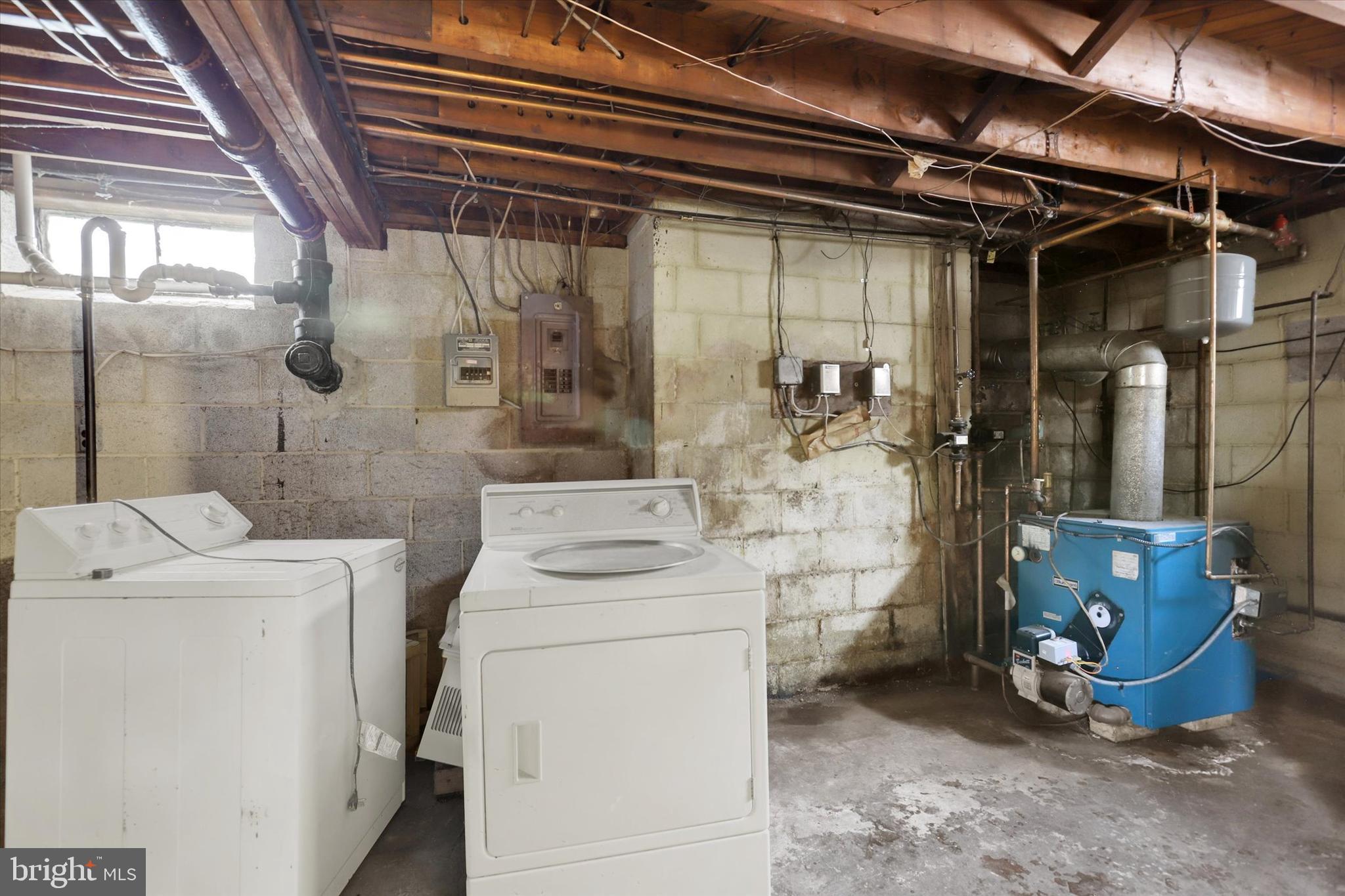 SHIPPENSBURG WEST END - Residential