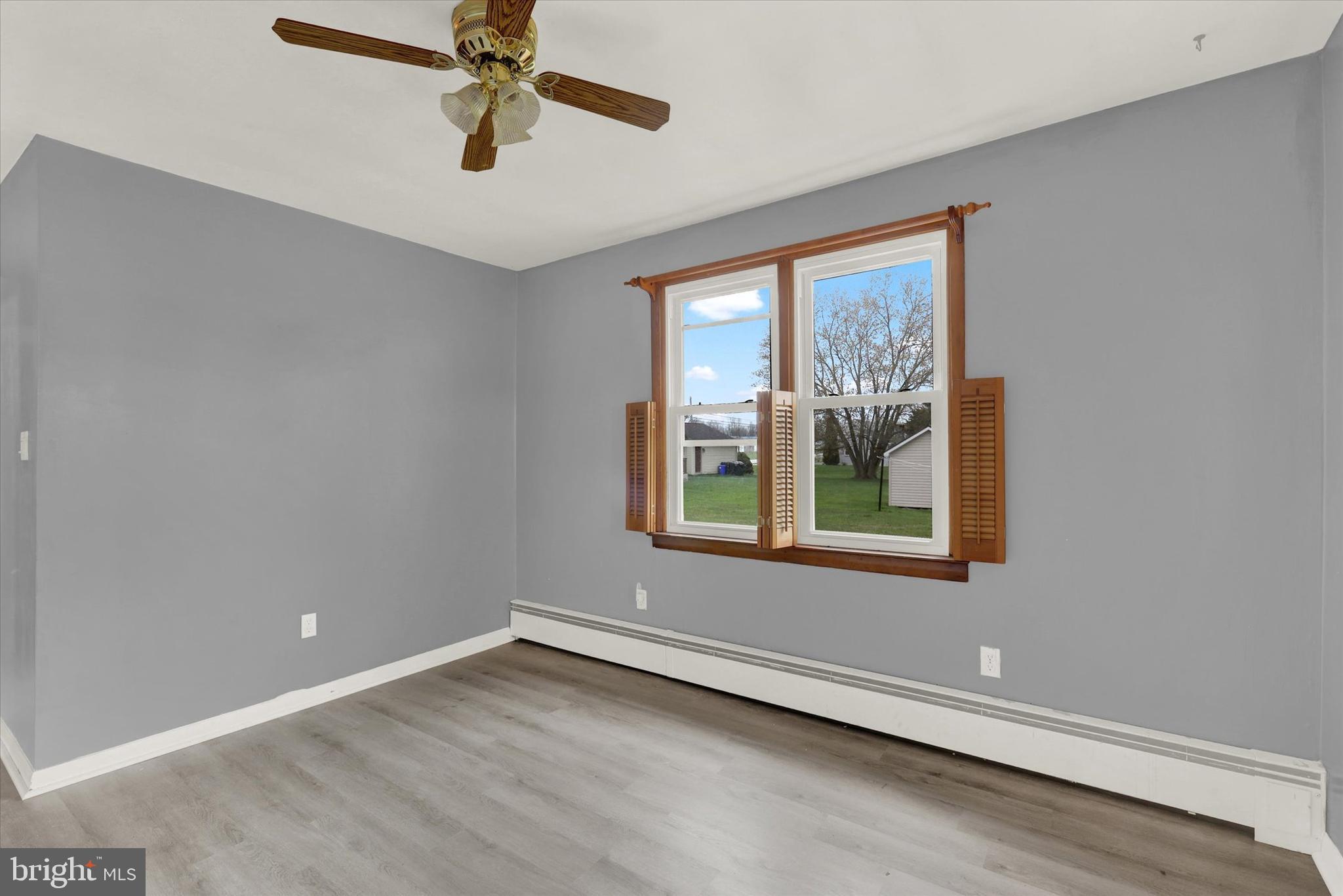 SHIPPENSBURG WEST END - Residential