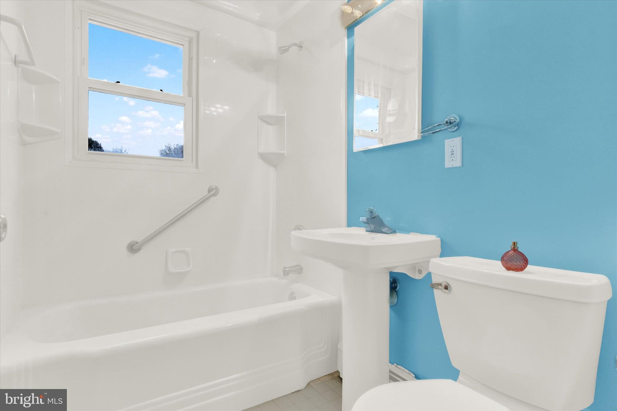 SHIPPENSBURG WEST END - Residential