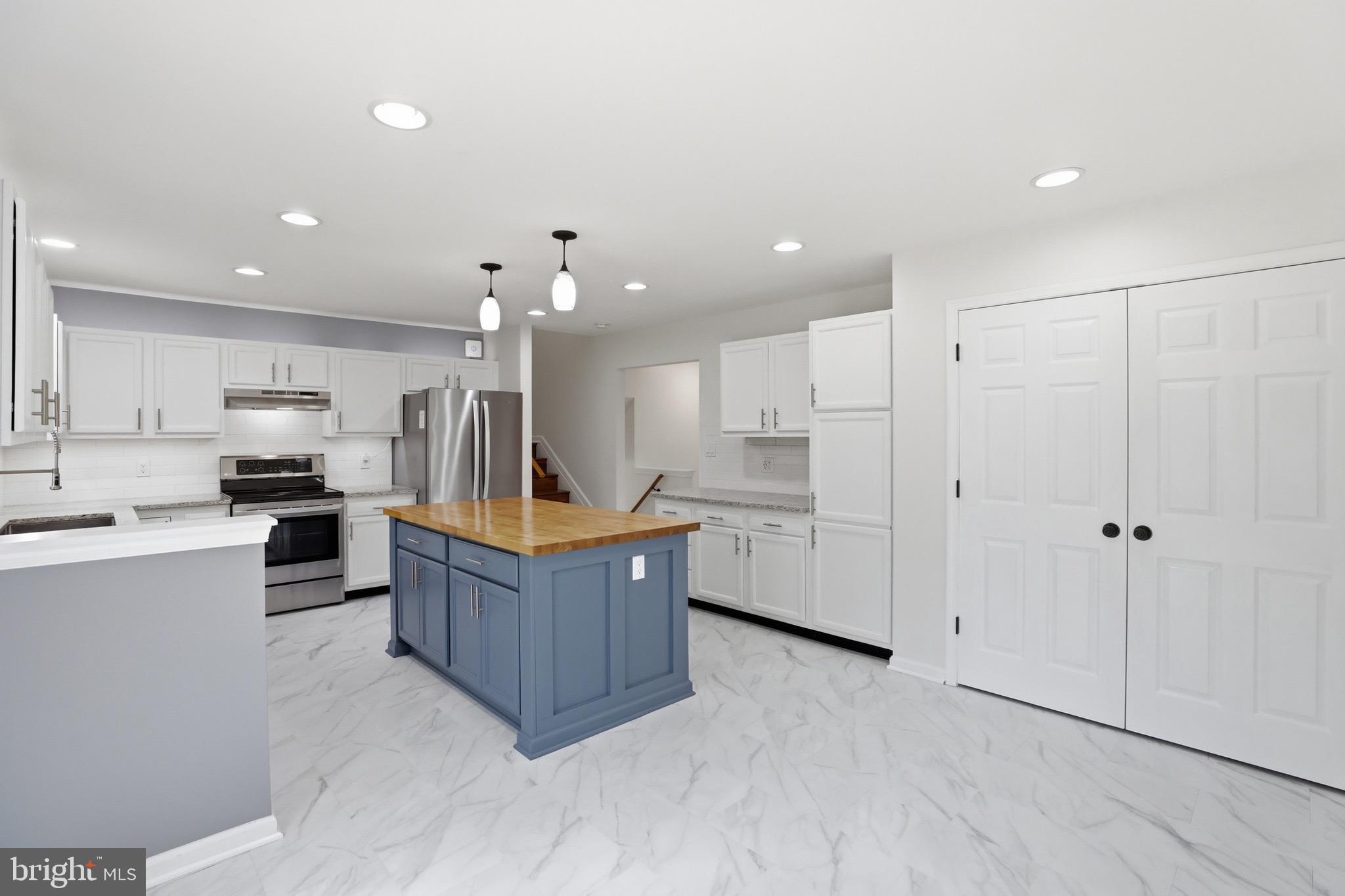 FAIRWAYS AT WAKEFIELD - Residential