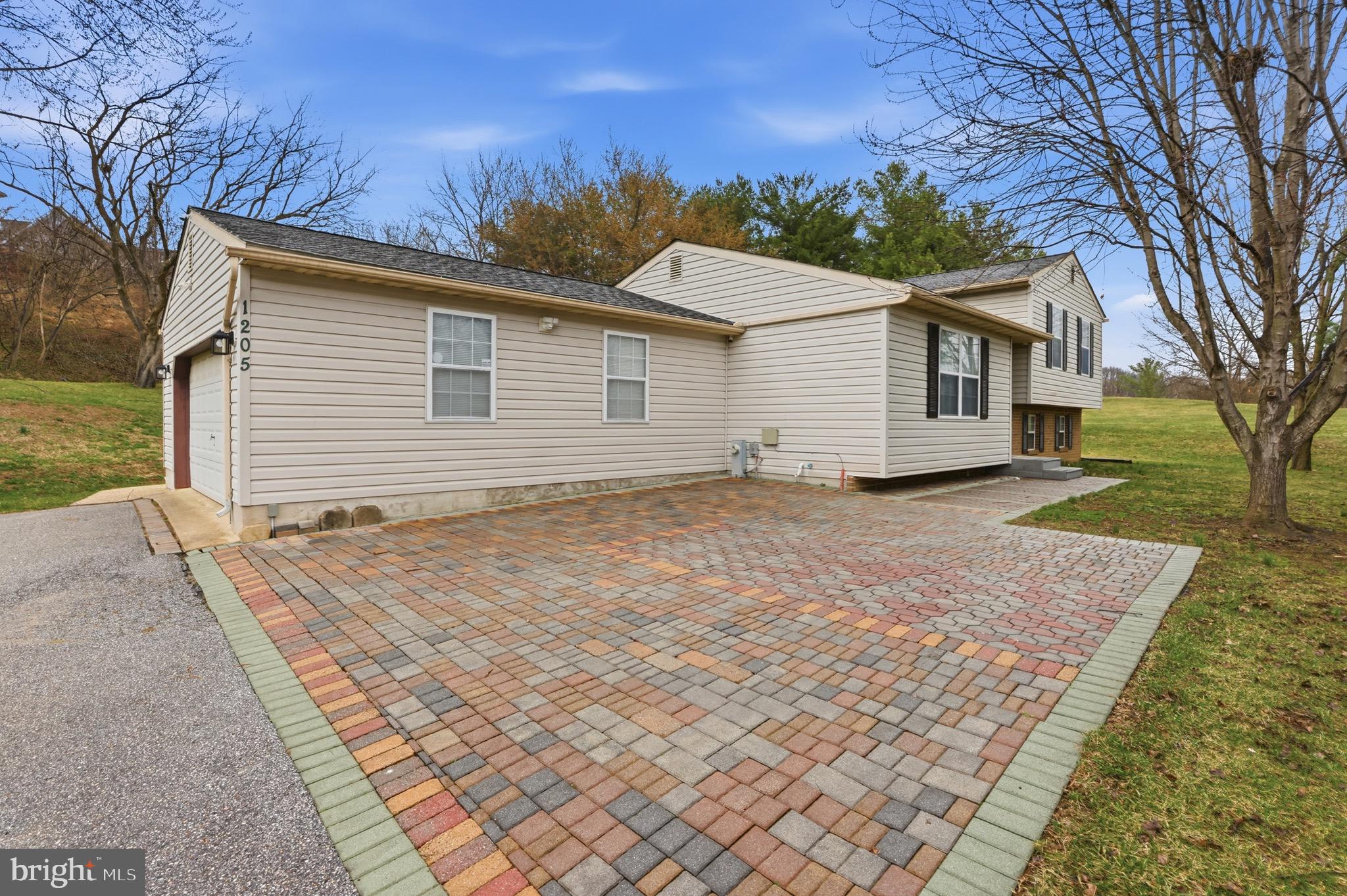 FAIRWAYS AT WAKEFIELD - Residential