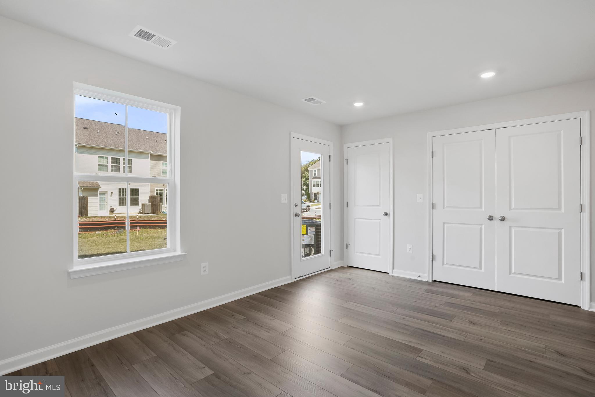 THE GALLERY - Residential Lease