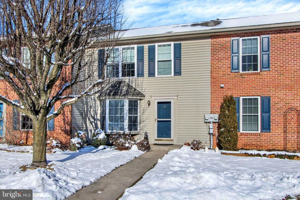 Photo of 67 Battens Circle, LEOLA, PA 17540 (MLS # PALA2081188)