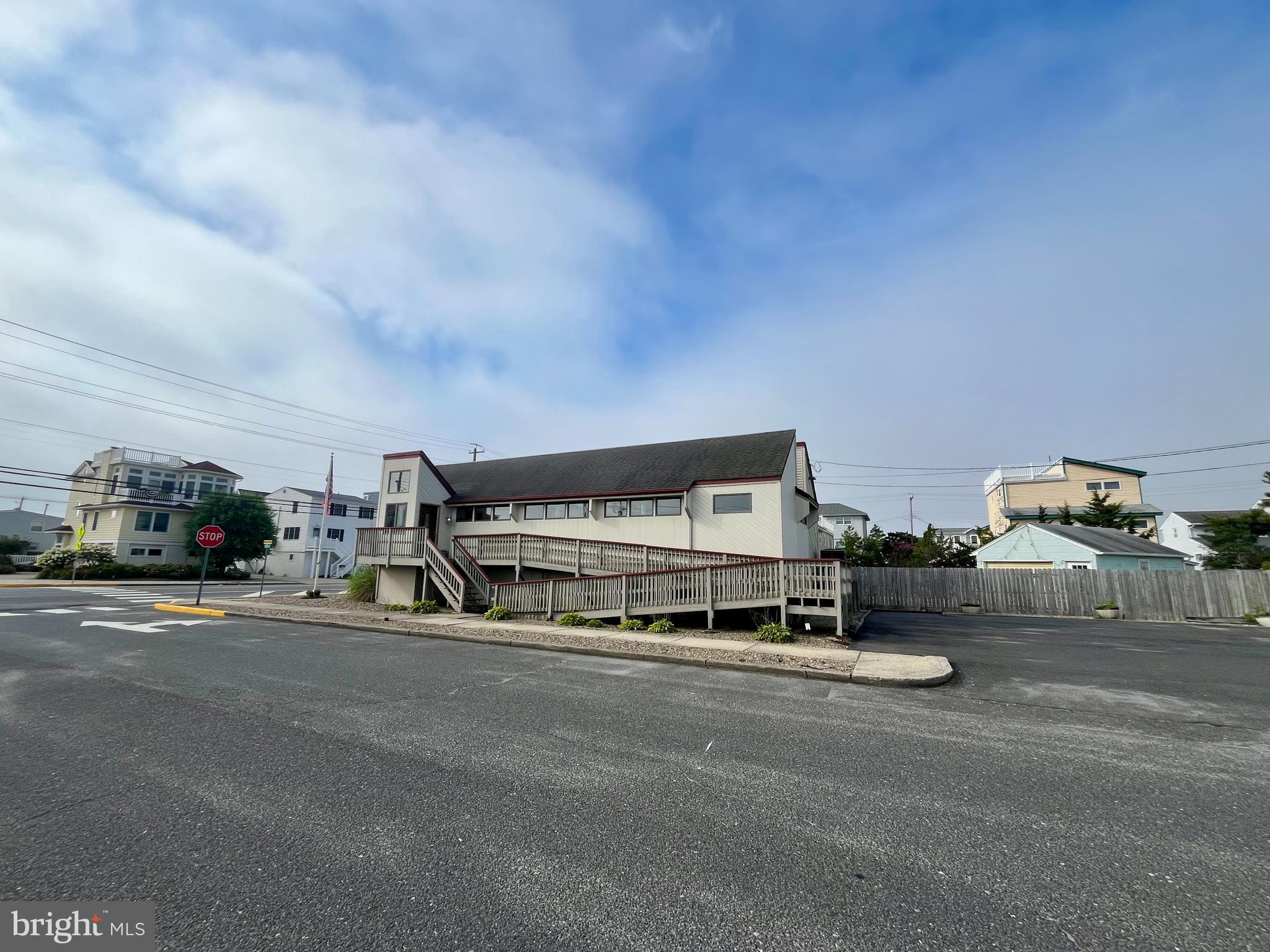 401 N CENTRAL AVENUE