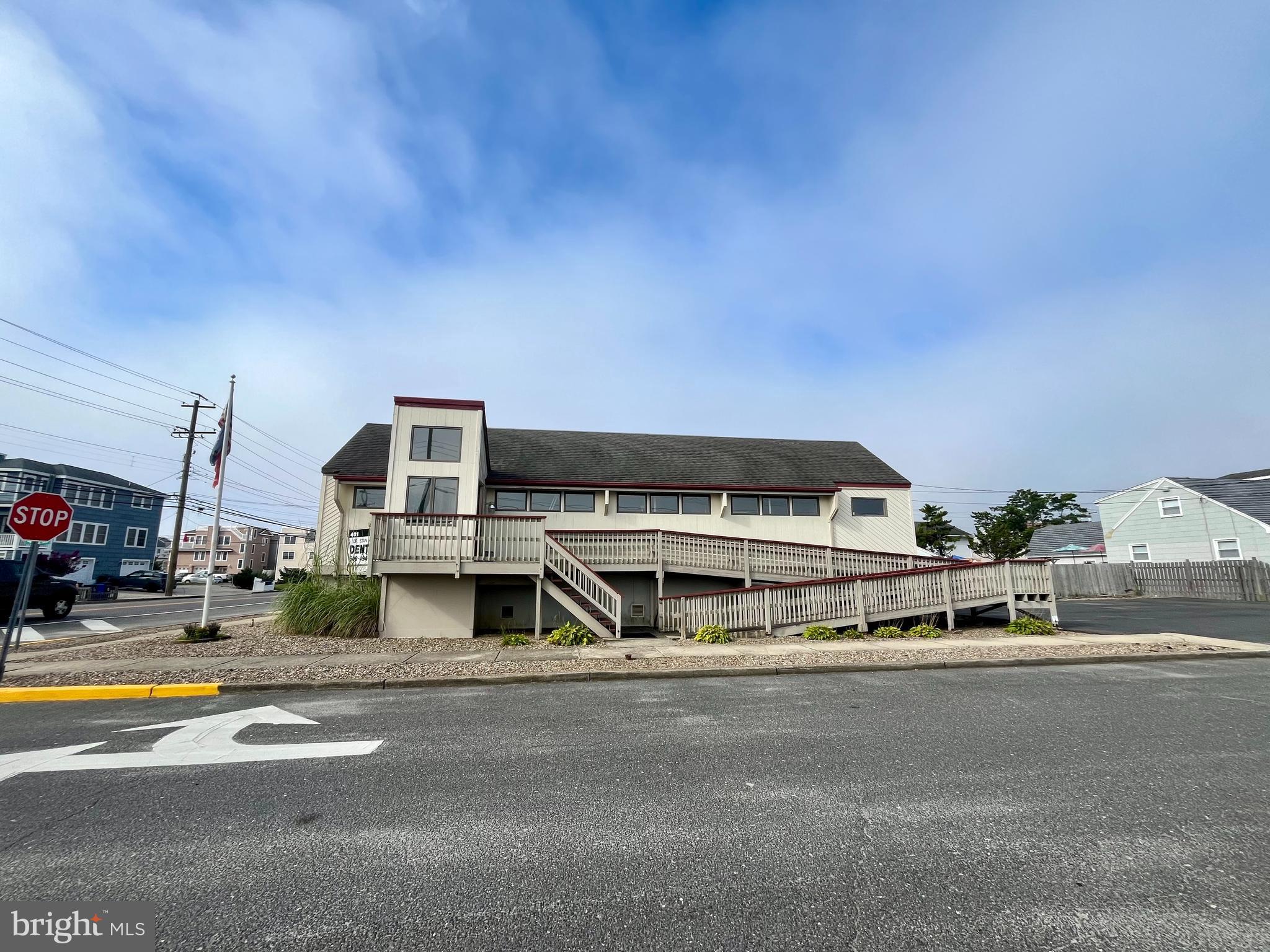 401 N CENTRAL AVENUE