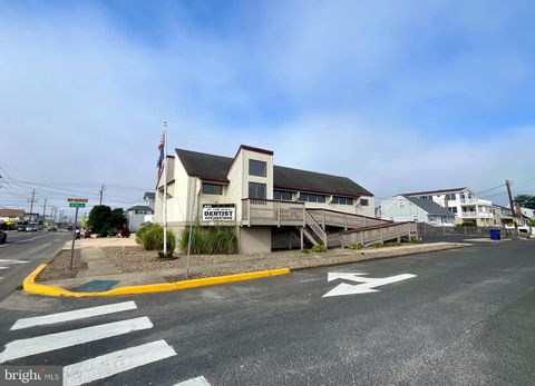 Photo of 401 N Central Avenue, SHIP BOTTOM, NJ 08008 (MLS # NJOC2036328)