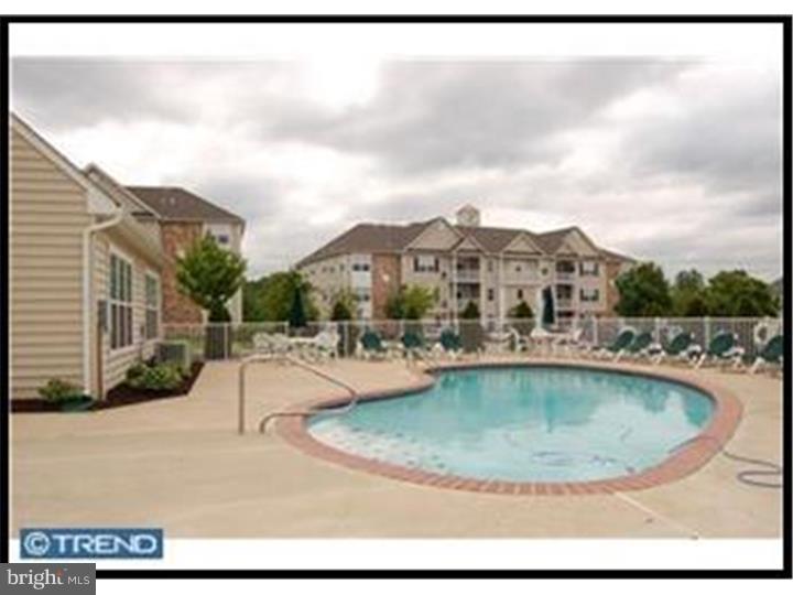 VICTORIA GARDENS - Residential