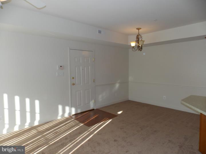 VICTORIA GARDENS - Residential