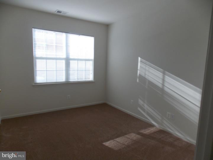 VICTORIA GARDENS - Residential