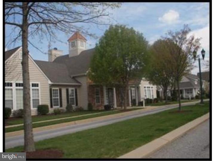 VICTORIA GARDENS - Residential