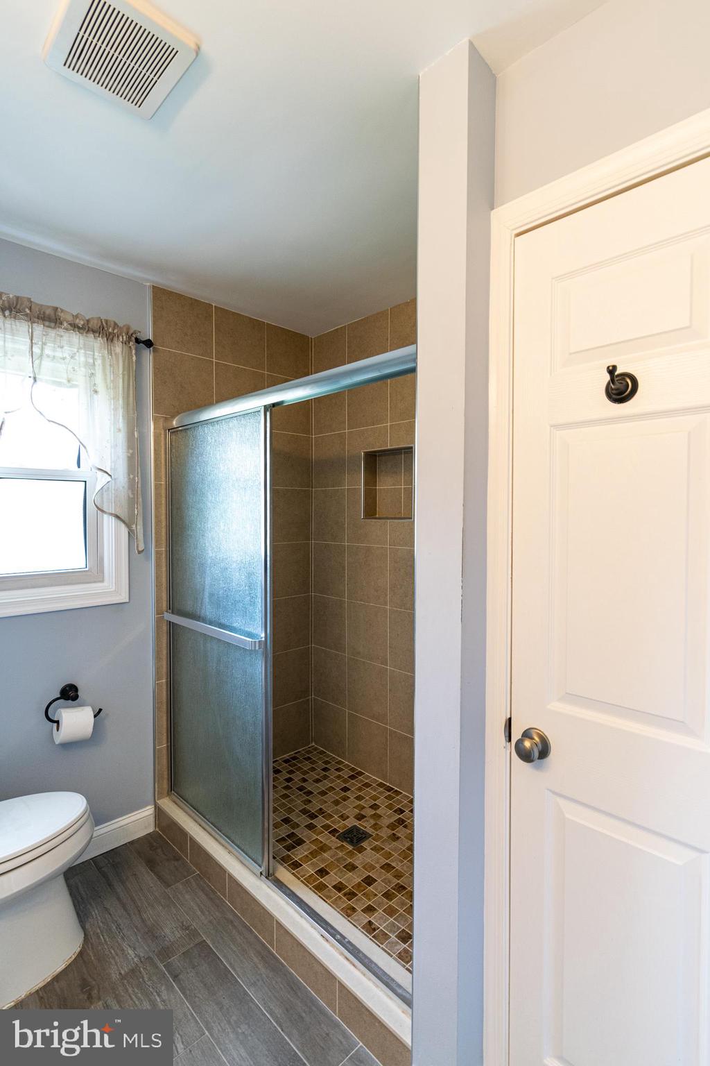 MILLERSVILLE - Residential