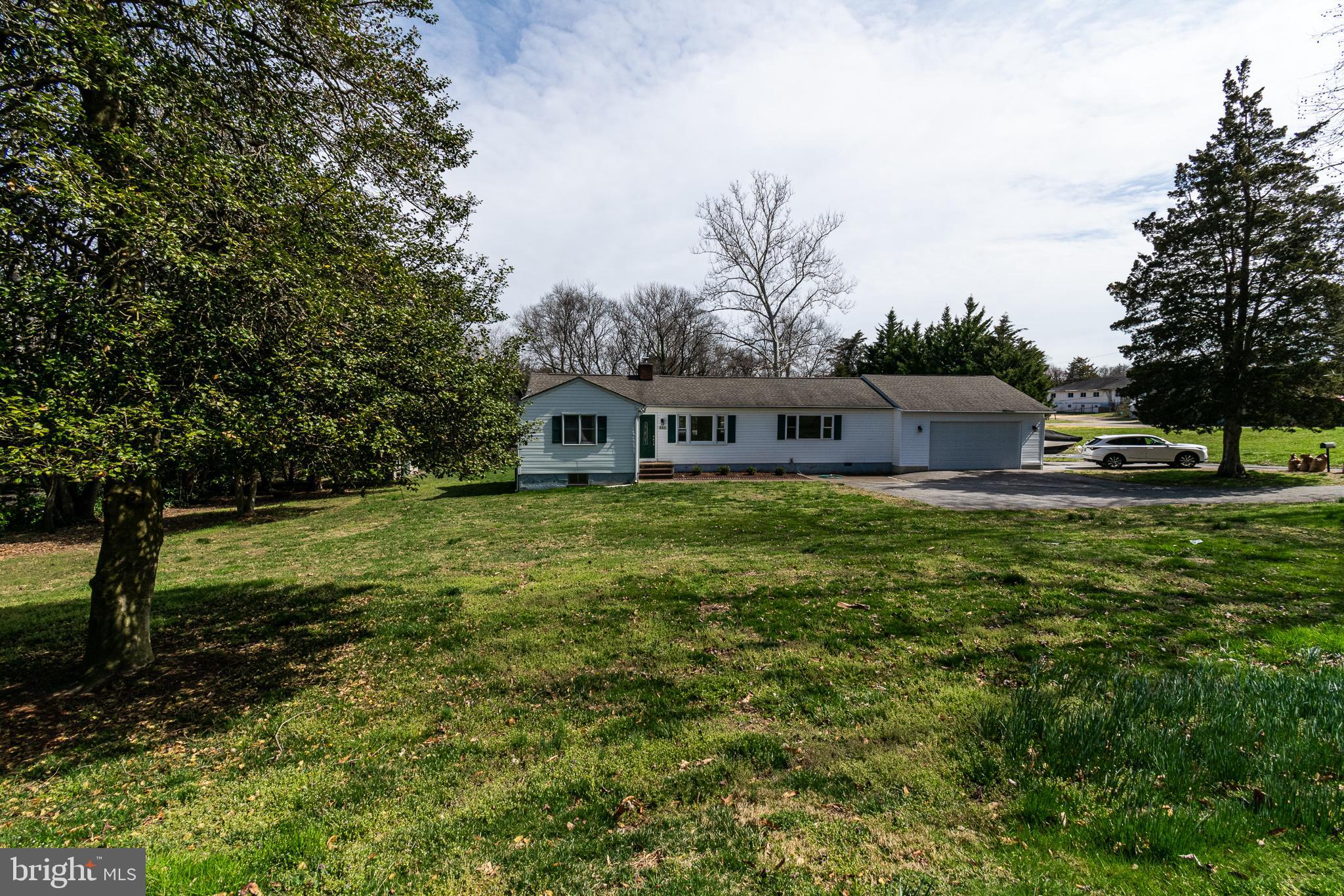 MILLERSVILLE - Residential