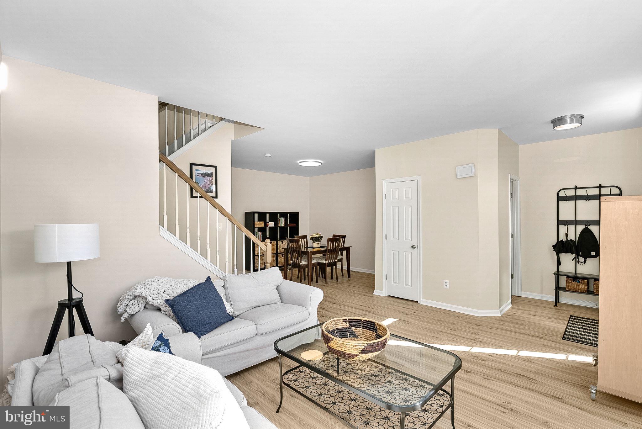 348 EBAUGH DRIVE SE