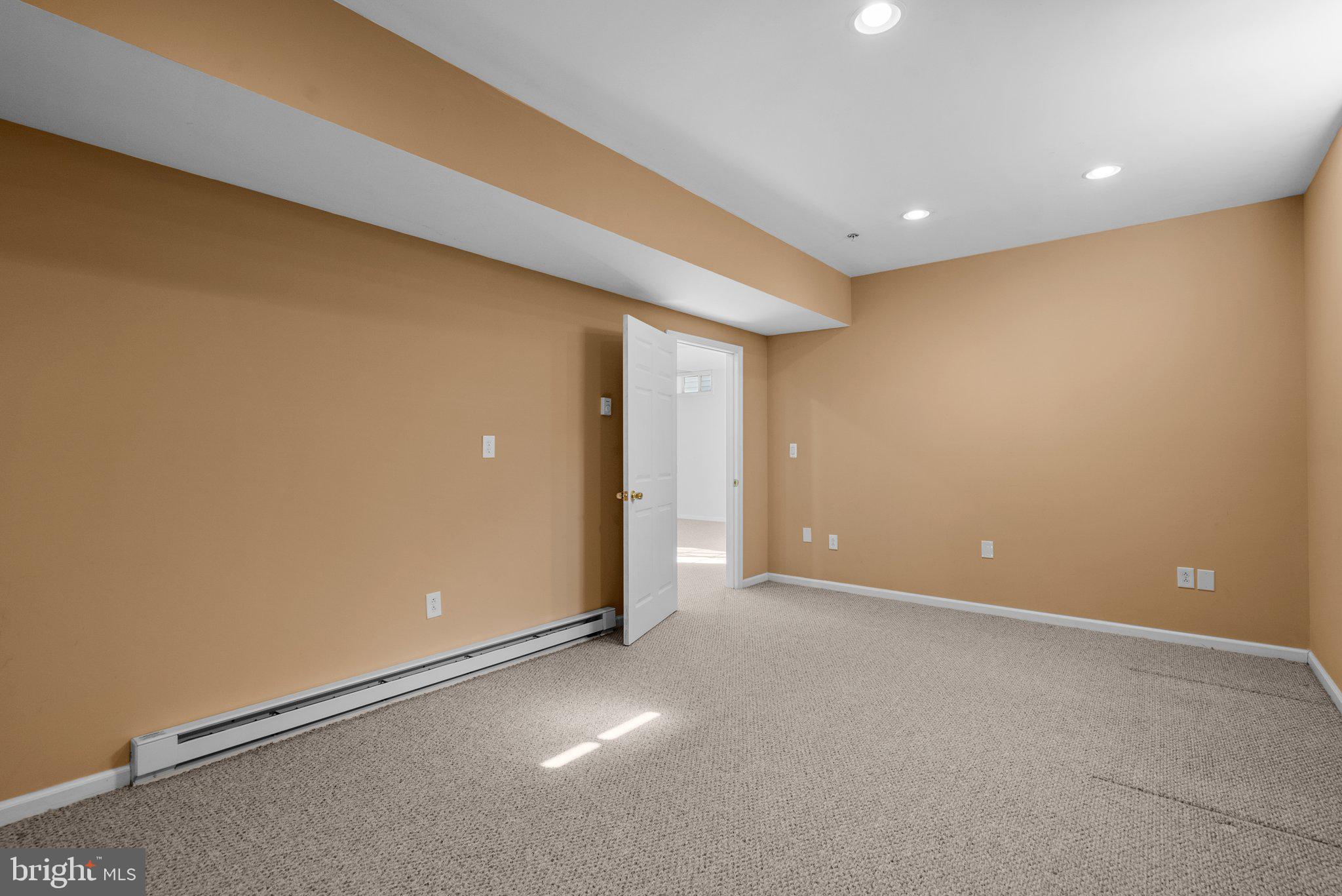 HIGHLANDS AT CLARKSBURG - Residential