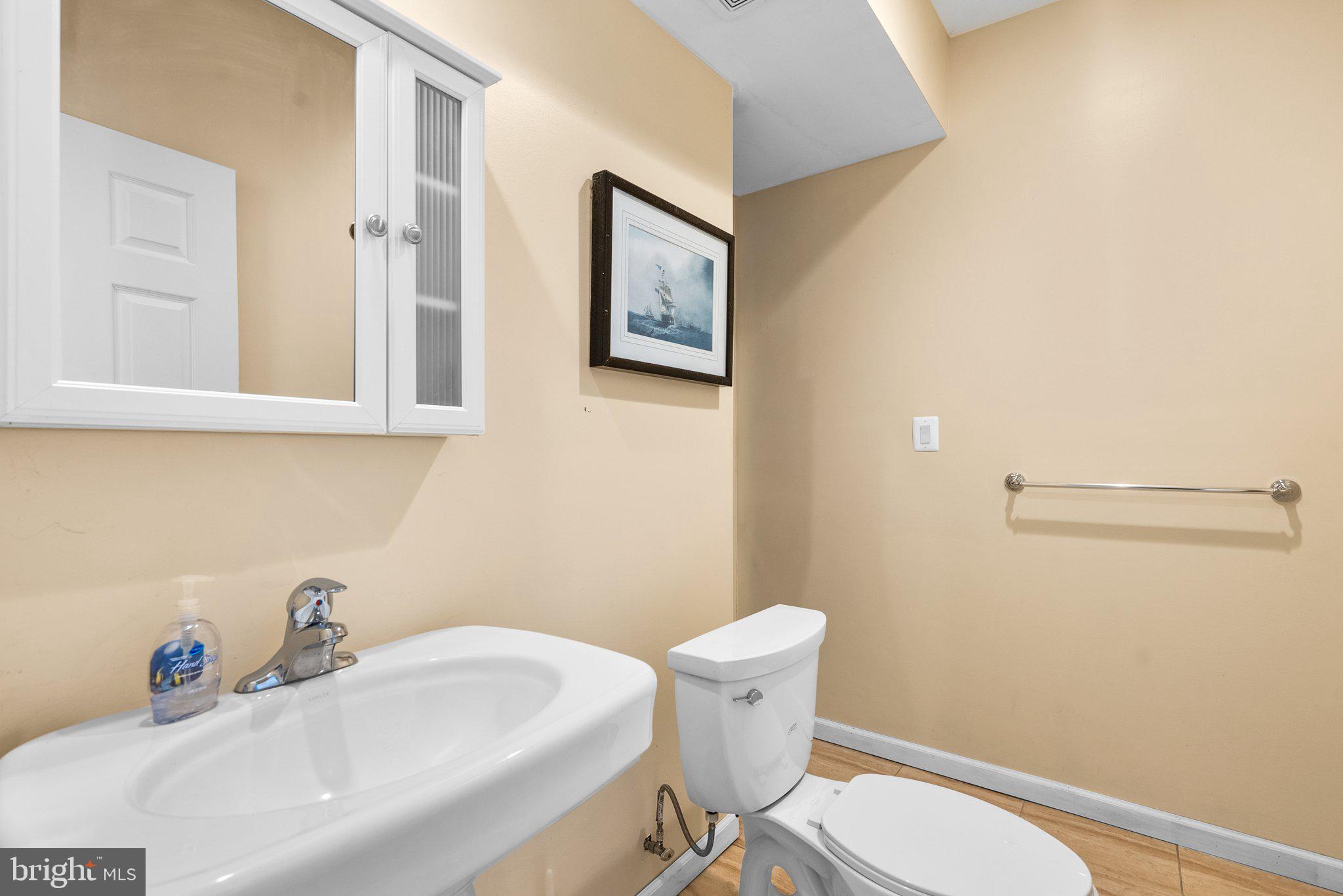 HIGHLANDS AT CLARKSBURG - Residential